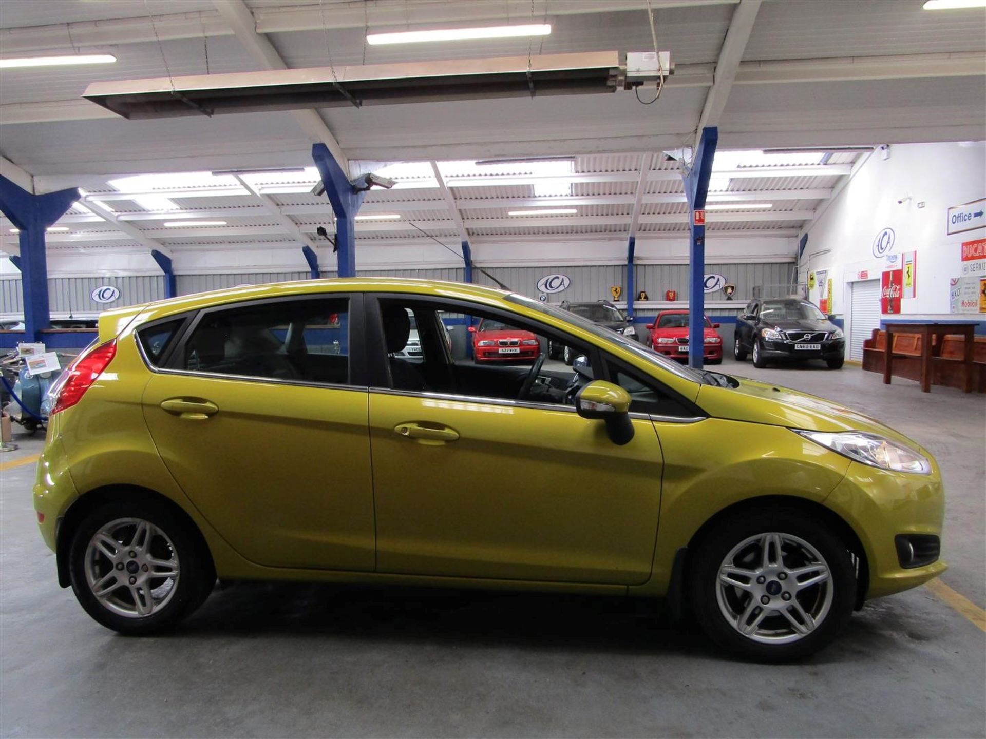 13 13 Ford Fiesta Zetec - Image 3 of 24