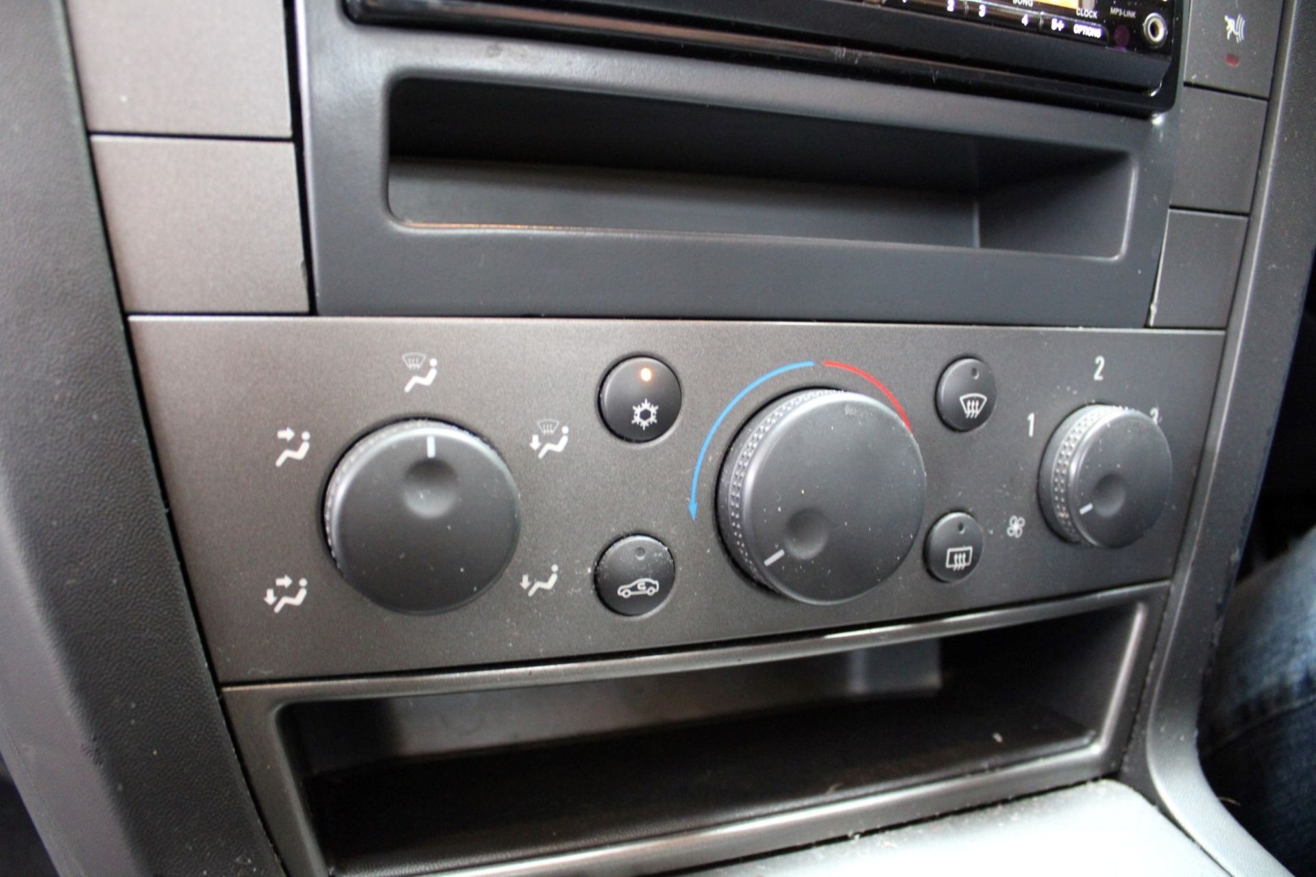 58 08 Vauxhall Vectra Exclusiv - Image 7 of 26