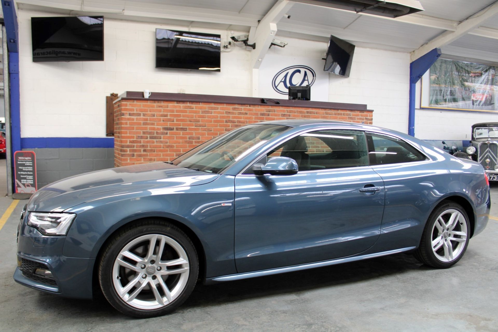 15 15 Audi A5 S Line TDI CVT