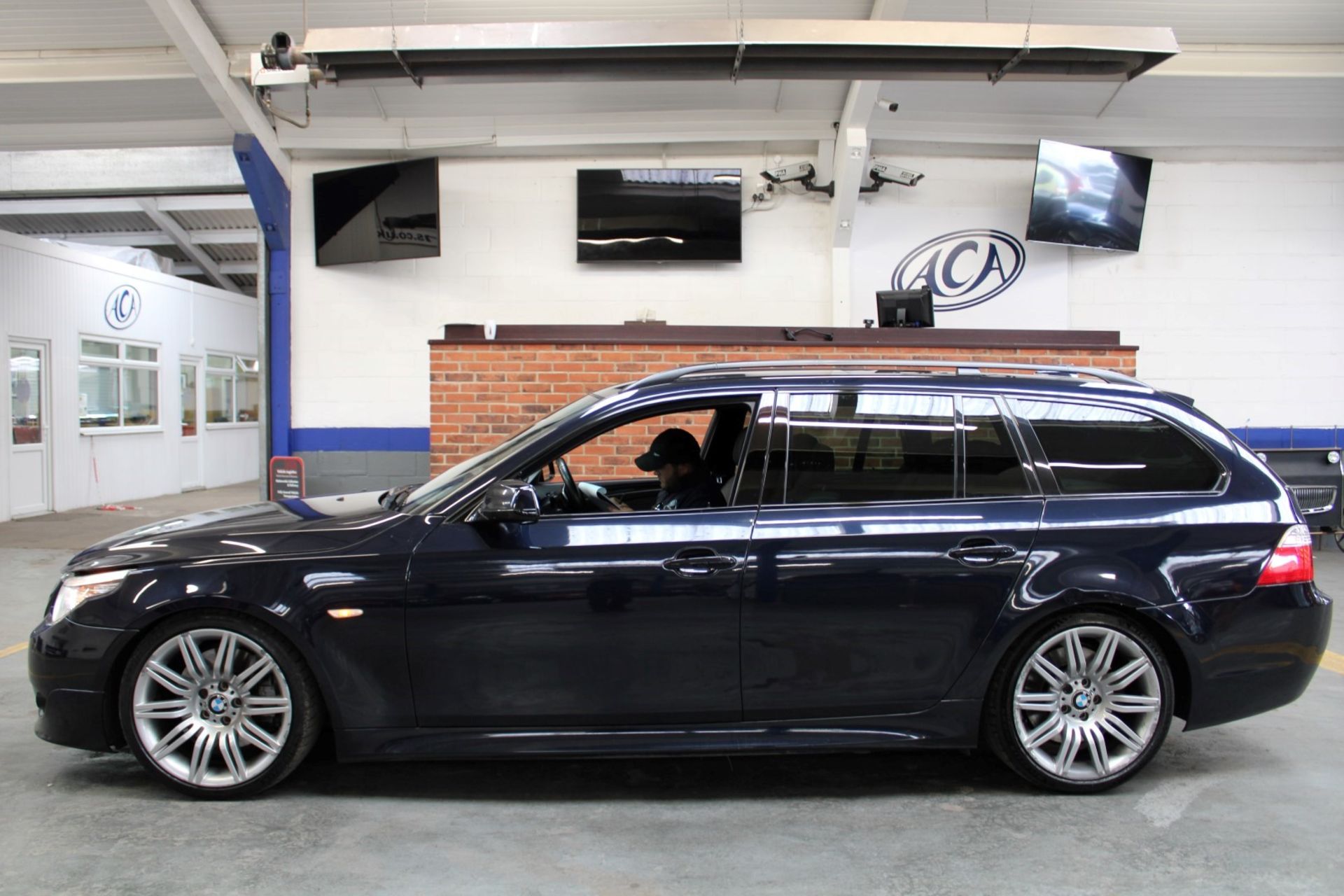 59 09 BMW 535D M Sport Touring - Image 27 of 27
