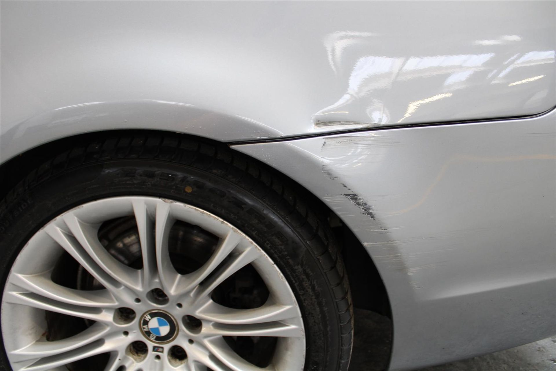 56 06 BMW 520D M Sport Touring Auto - Image 16 of 36