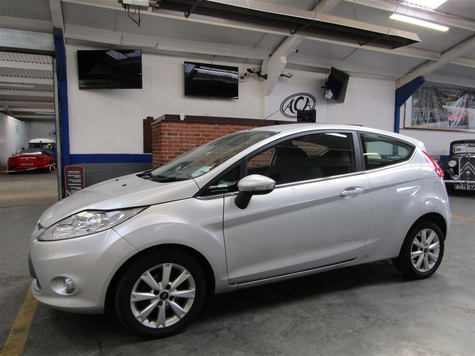 58 08 Ford Fiesta Zetec 82