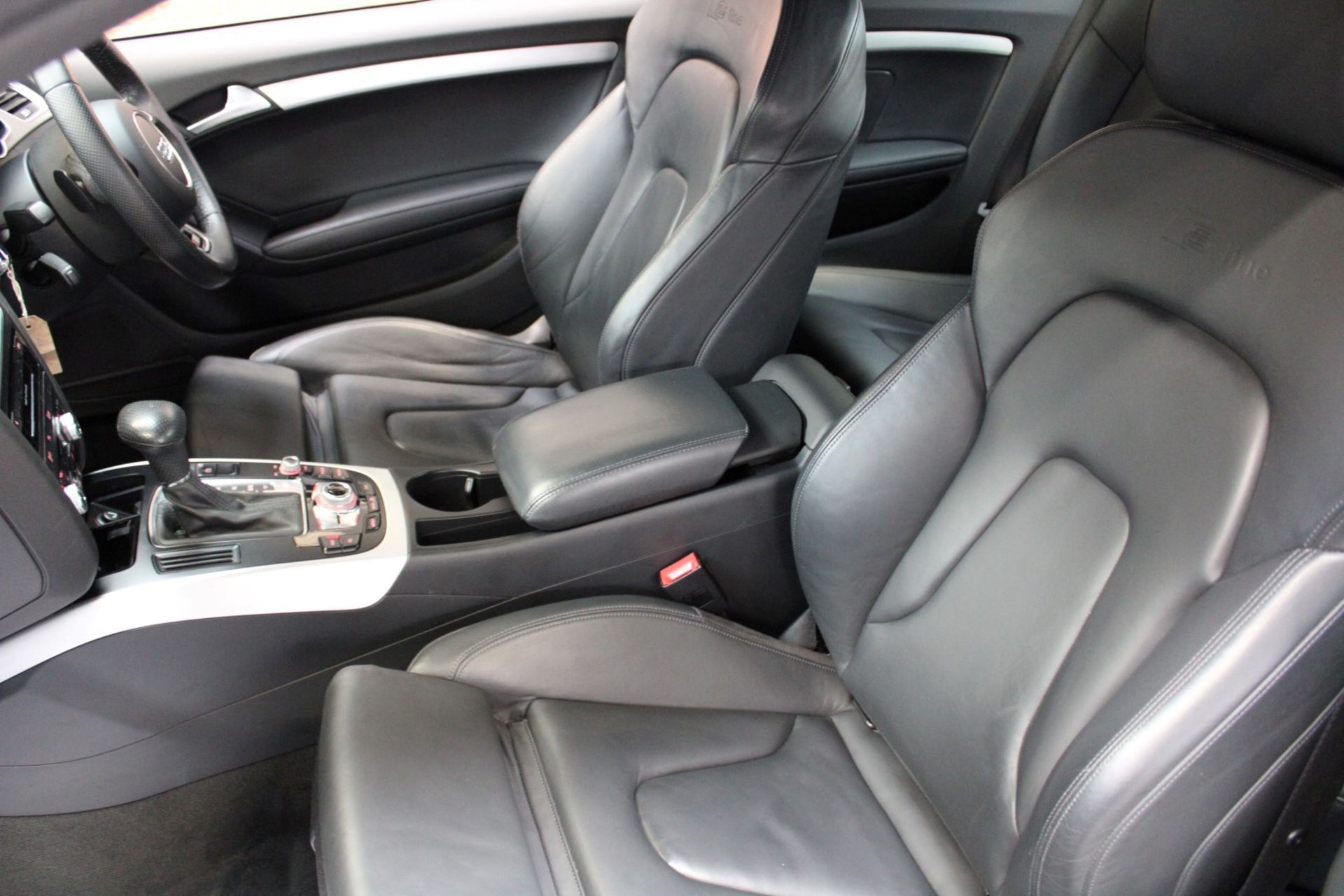 15 15 Audi A5 S Line TDI CVT - Image 12 of 29