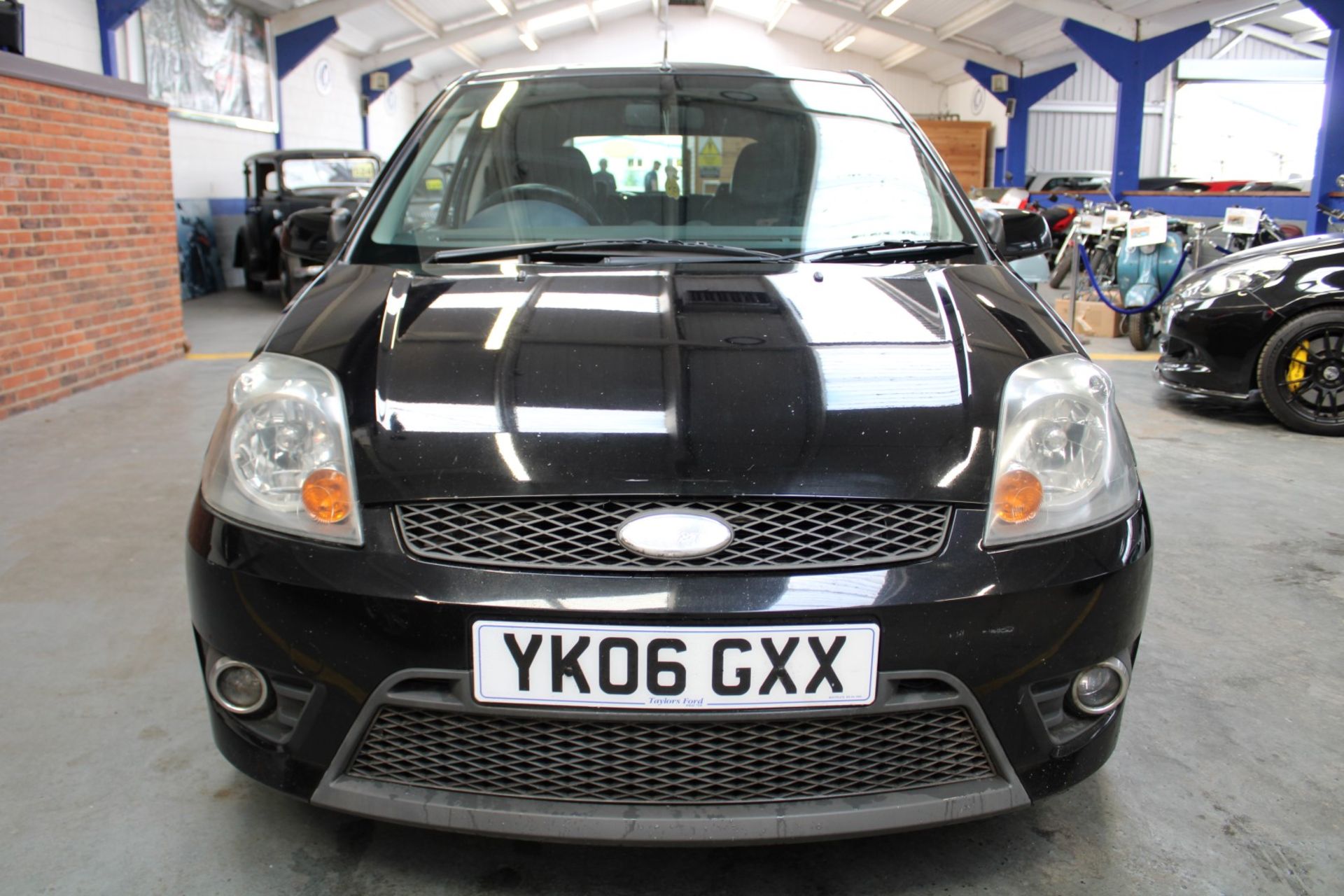 06 06 Ford Fiesta ST - Image 2 of 27