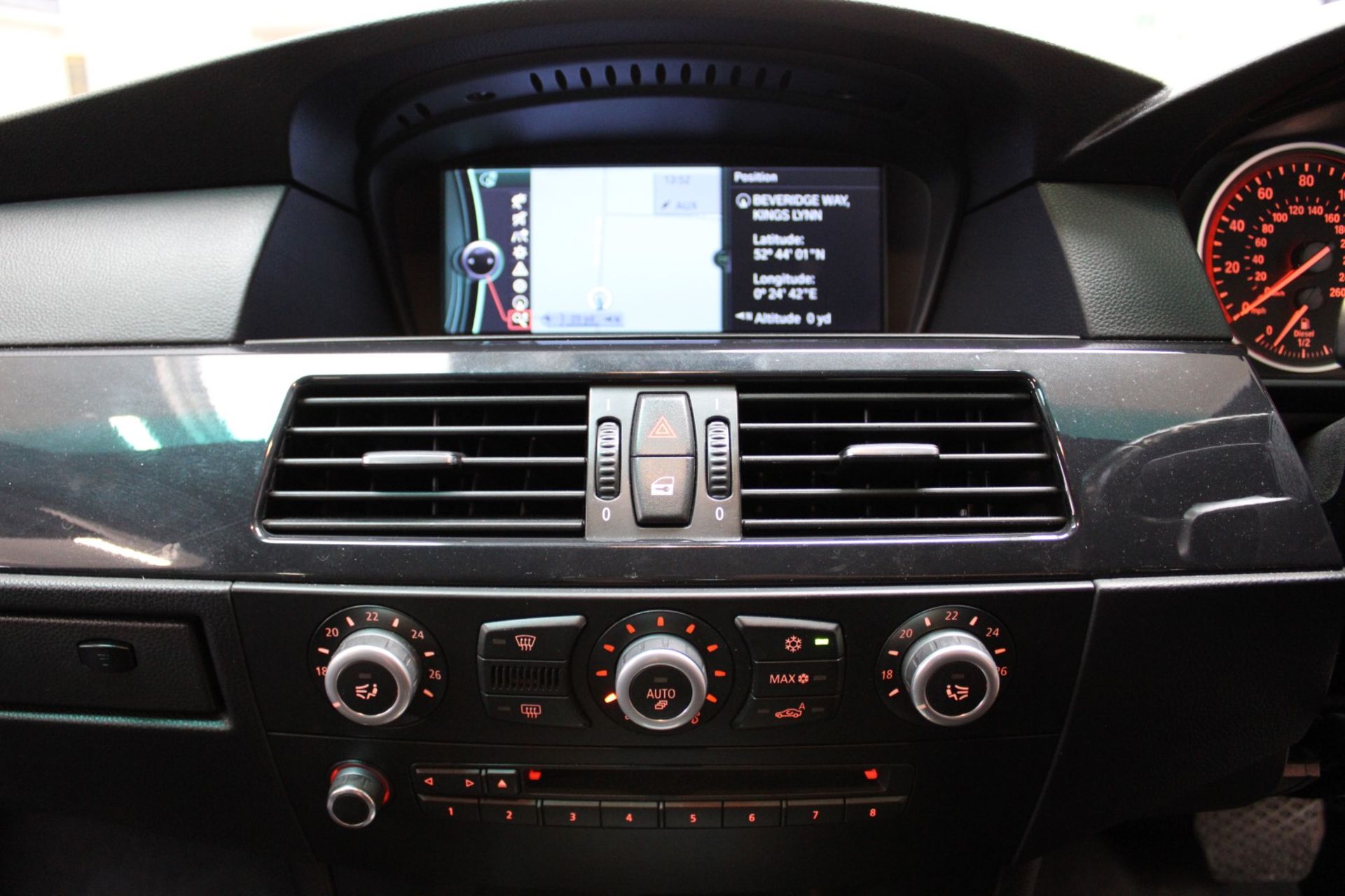 59 09 BMW 535D M Sport Touring - Image 7 of 27