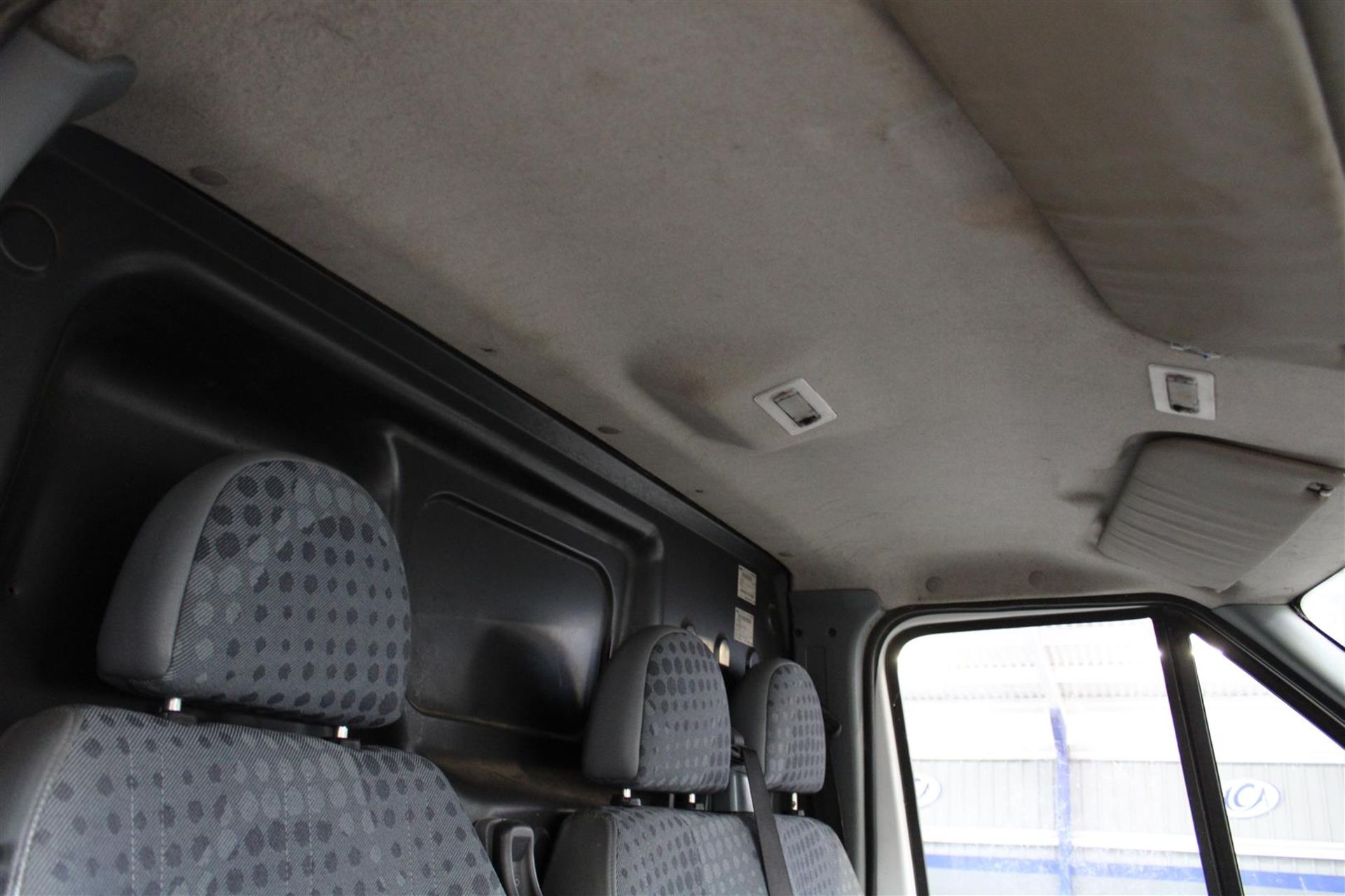 08 08 Ford Transit 85 T260S FWD - Image 14 of 32