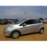 59 09 Ford Fiesta Style 82