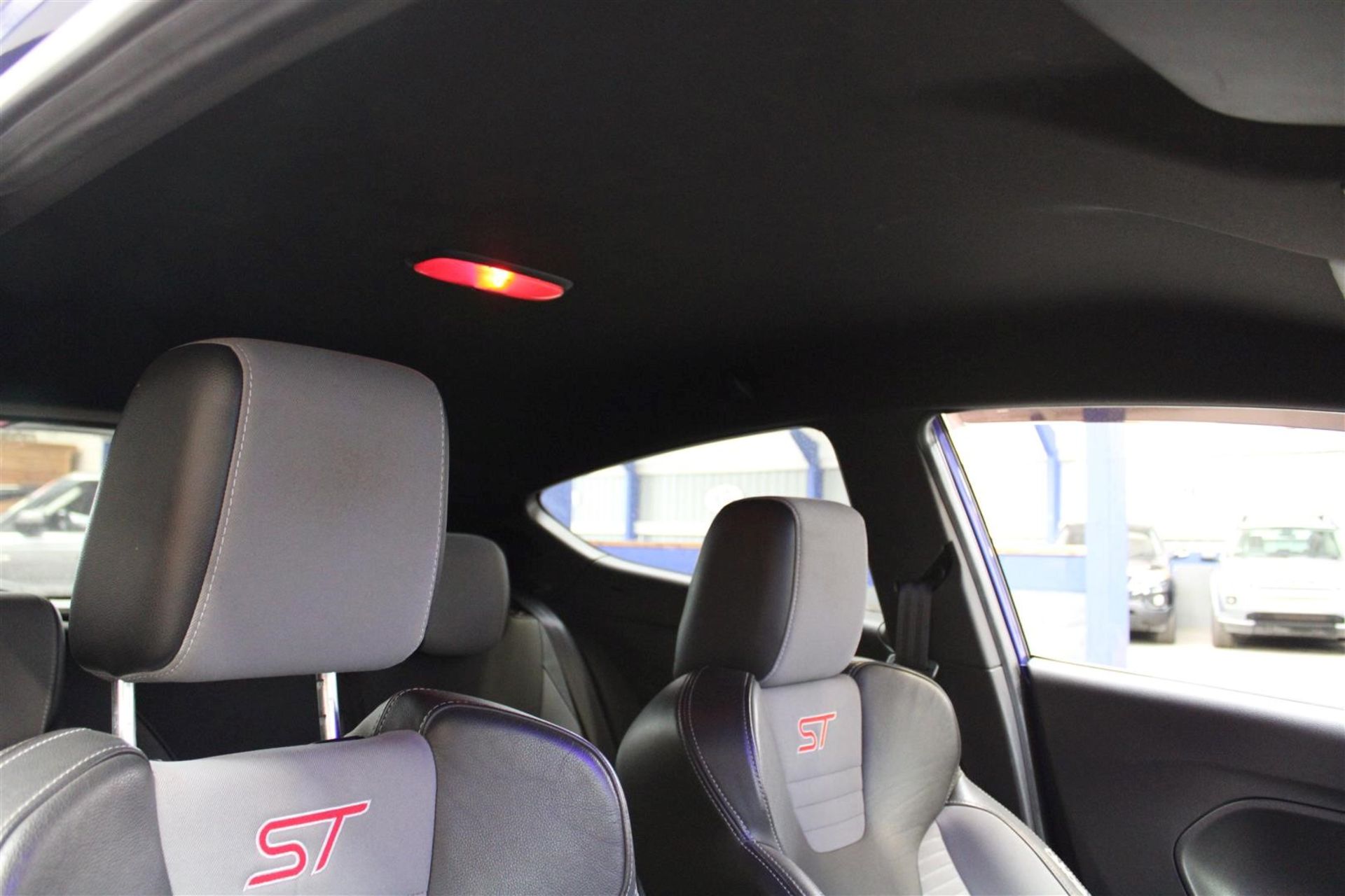 14 14 Ford Fiesta ST - Image 14 of 28