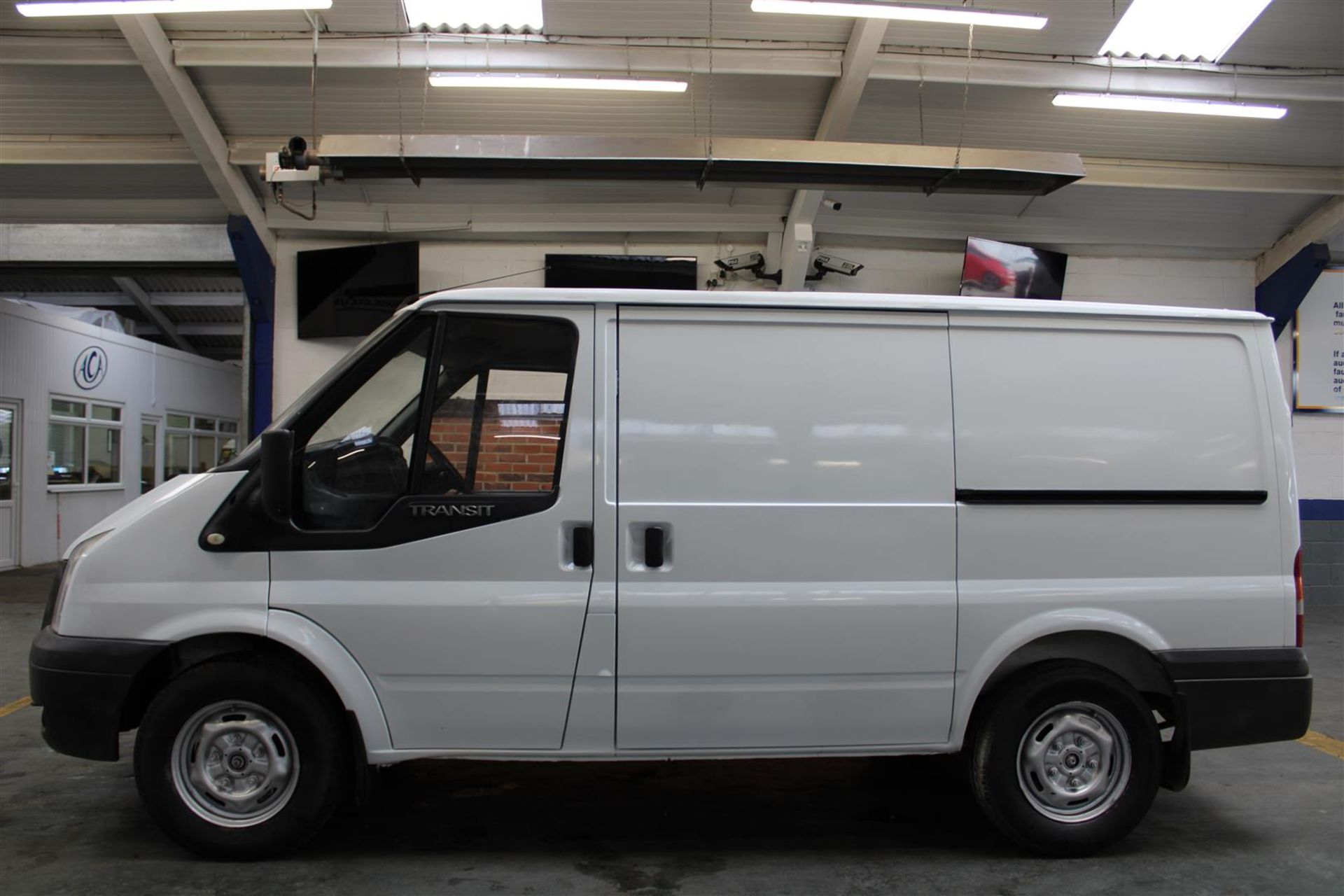 08 08 Ford Transit 85 T260S FWD - Image 32 of 32