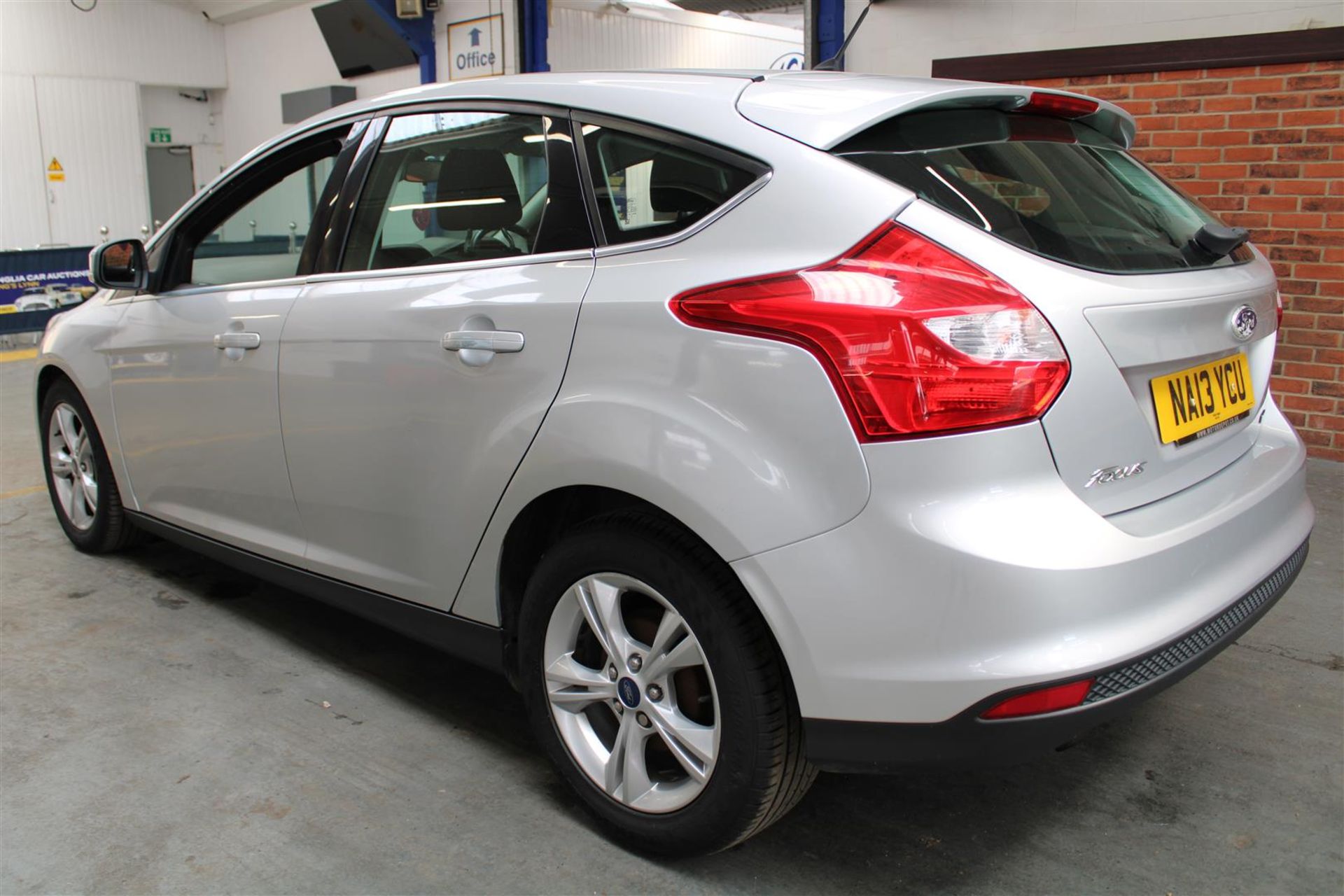 13 13 Ford Focus Zetec TDCI - Image 30 of 31