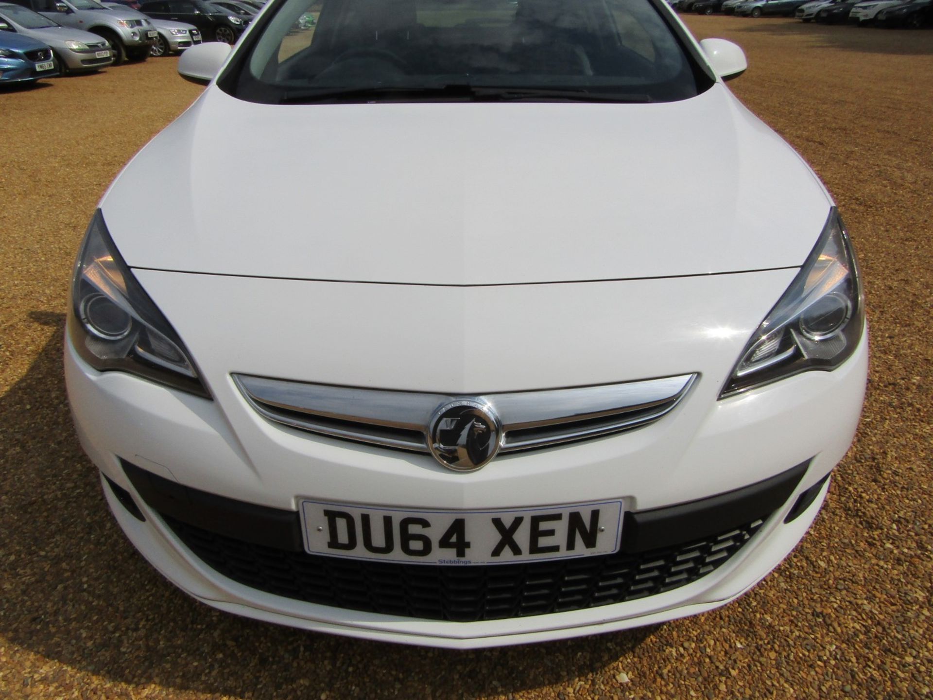 64 14 Vauxhall Astra GTC SRI CDTI - Image 2 of 21