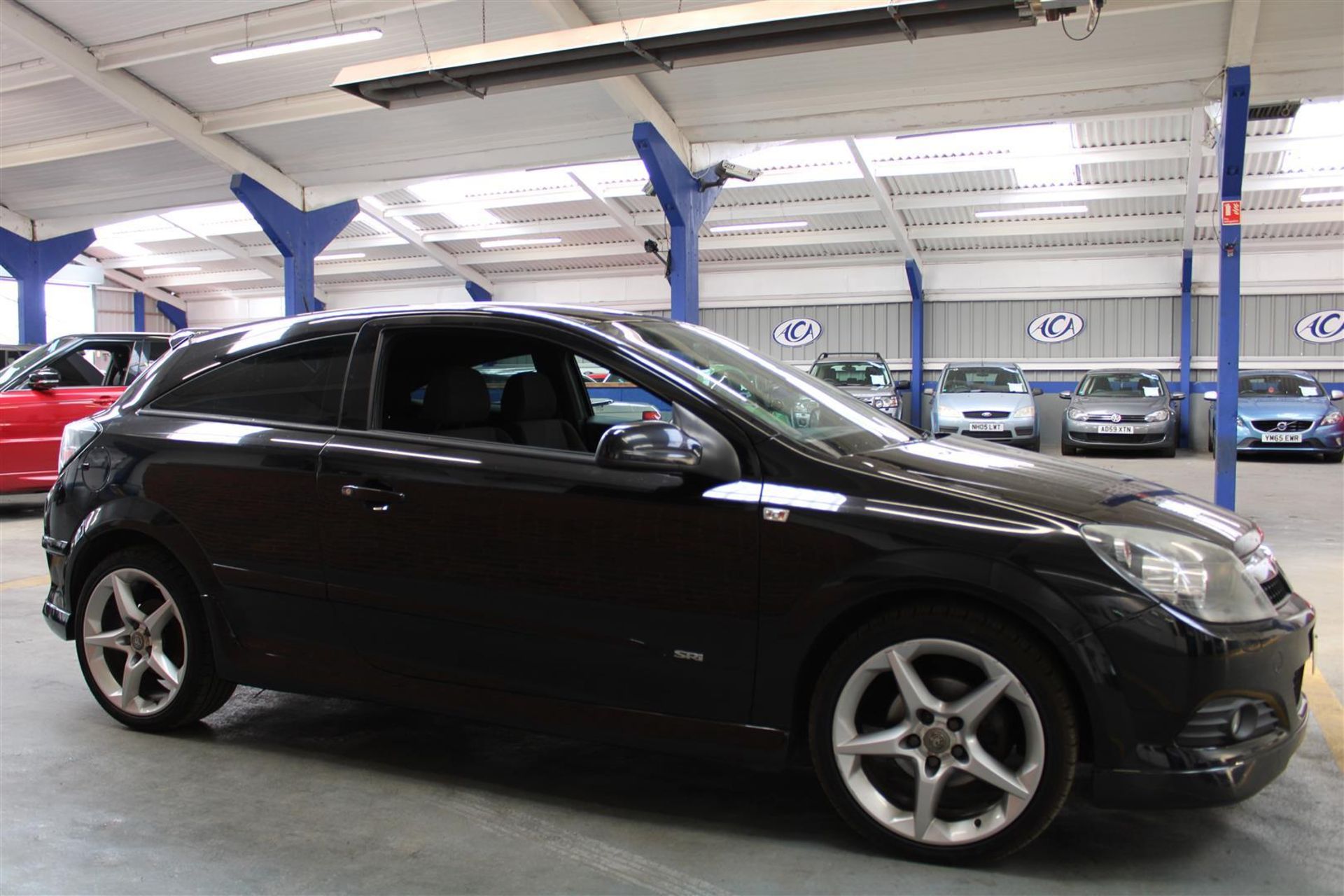 08 08 Vauxhall Astra SRI+ - Image 17 of 26