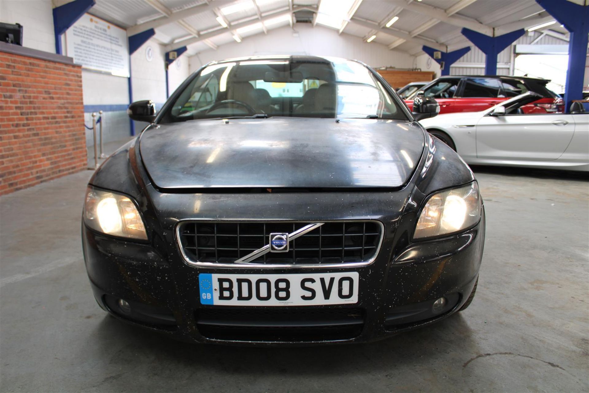 08 08 Volvo C70 SE Lux D5 - Image 31 of 32