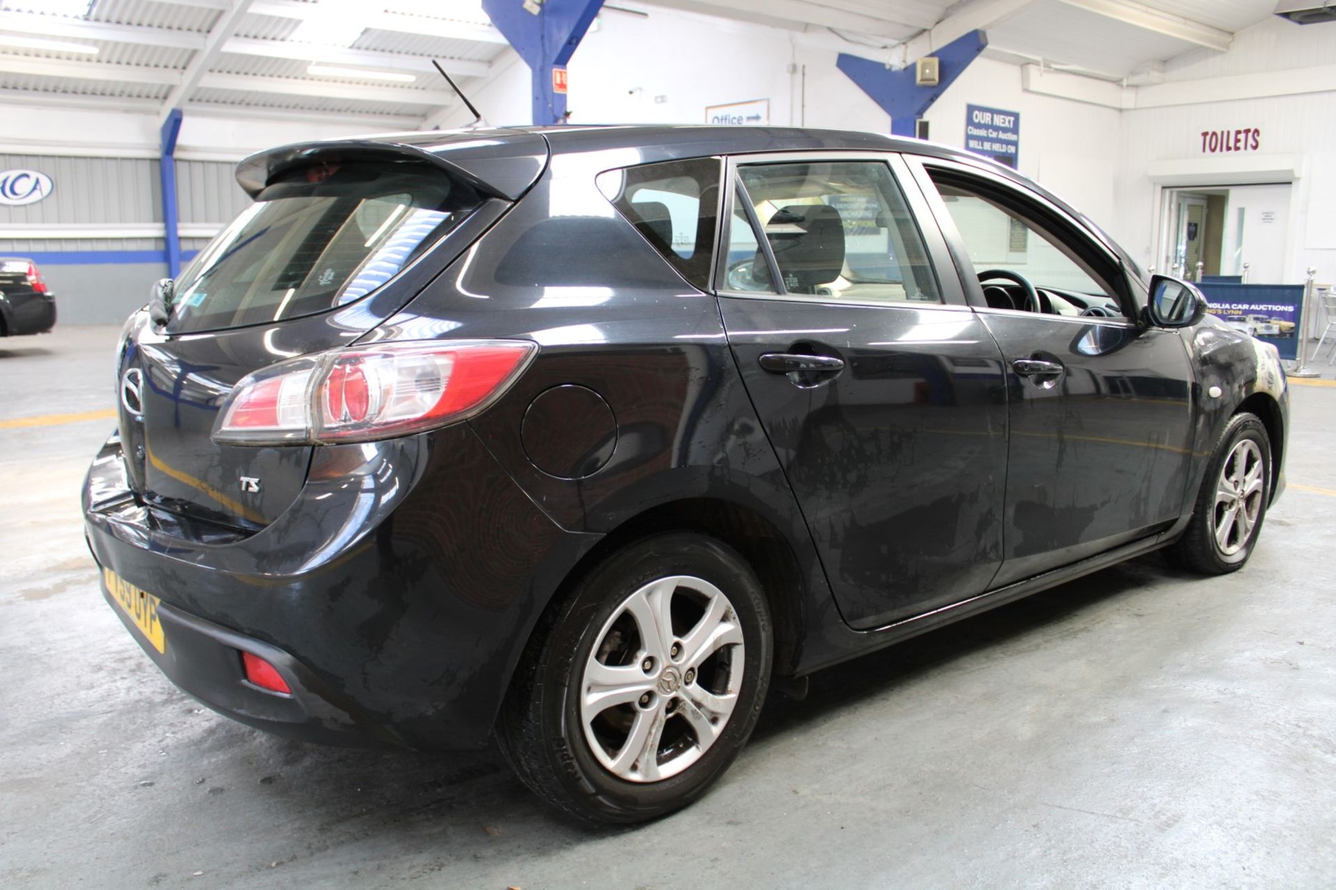 59 09 Mazda 3 TS D - Image 29 of 38