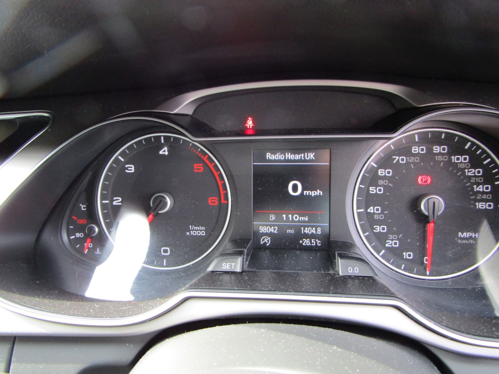 14 14 Audi A4 S Line TDI - Image 20 of 27