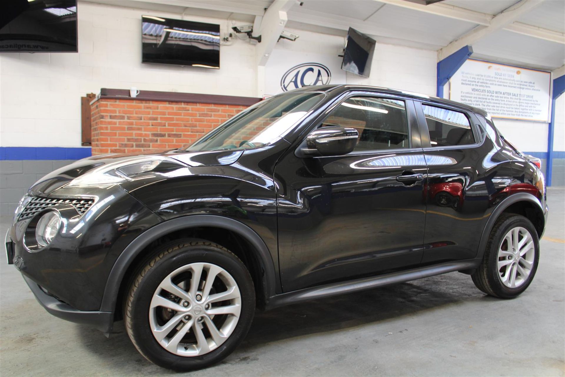 16 16 Nissan Juke N-Connecta DIG-T