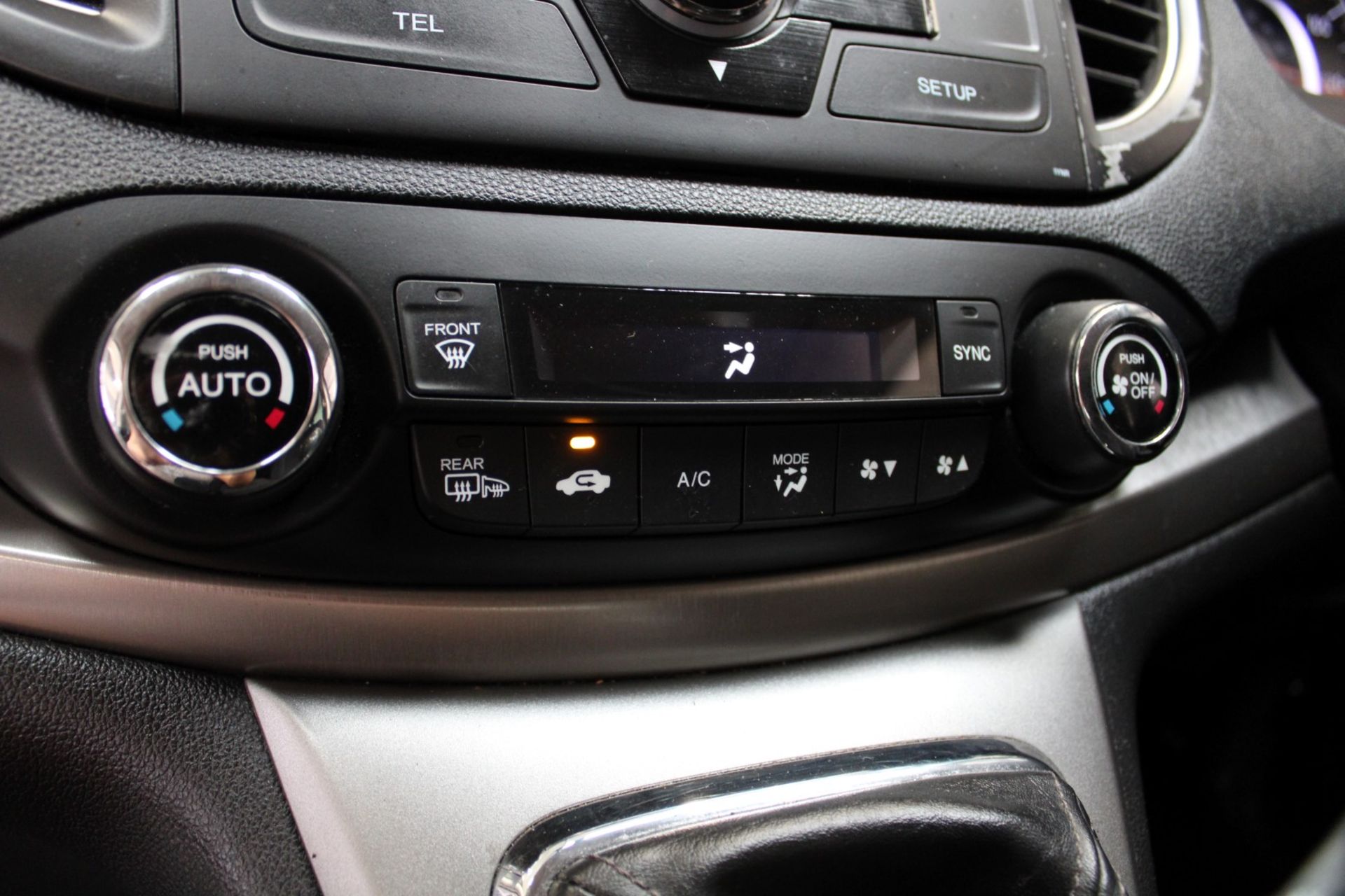 13 13 Honda CR-V SE I-DTEC - Image 8 of 31