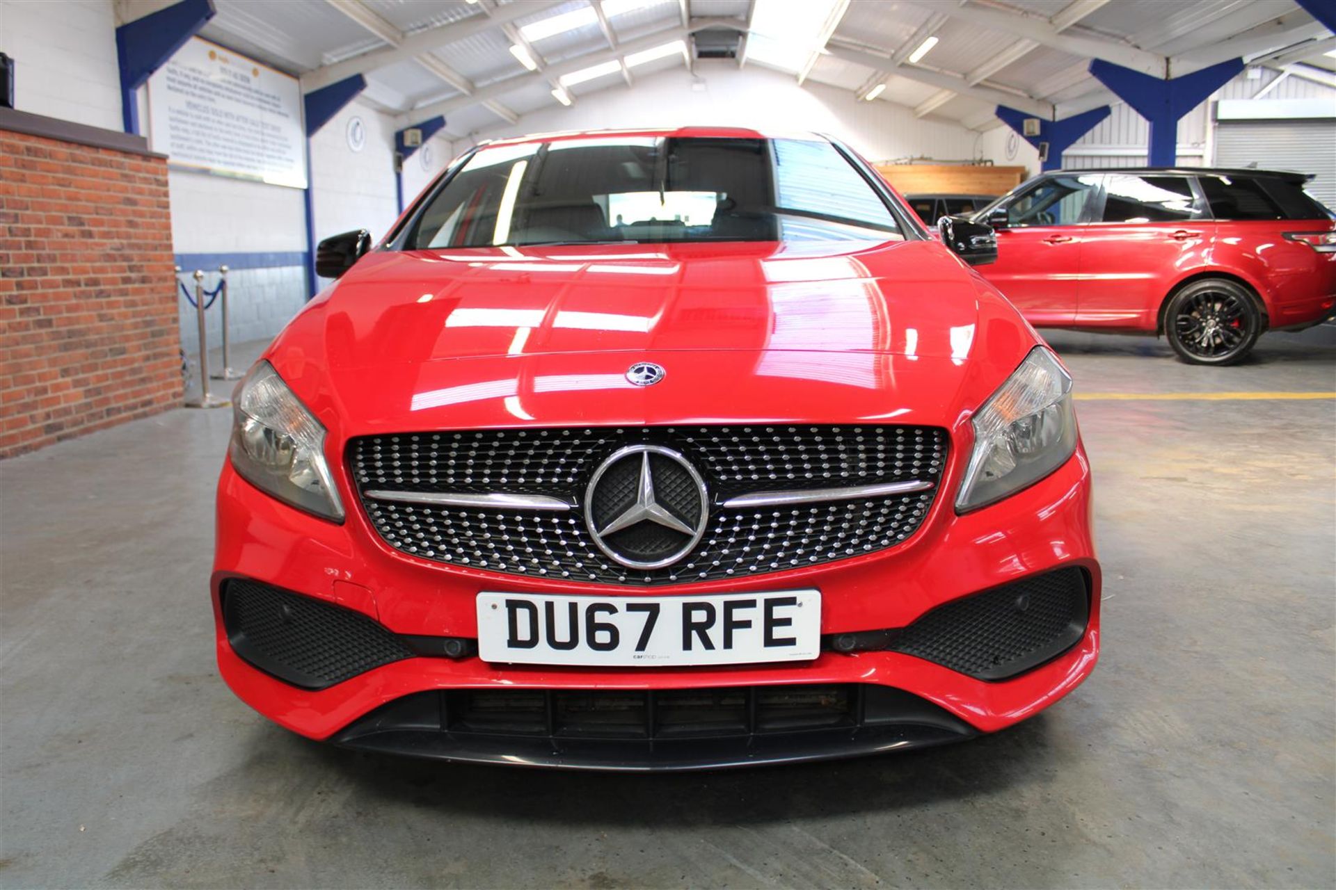 67 17 Mercedes A180 D AMG Line - Image 2 of 36