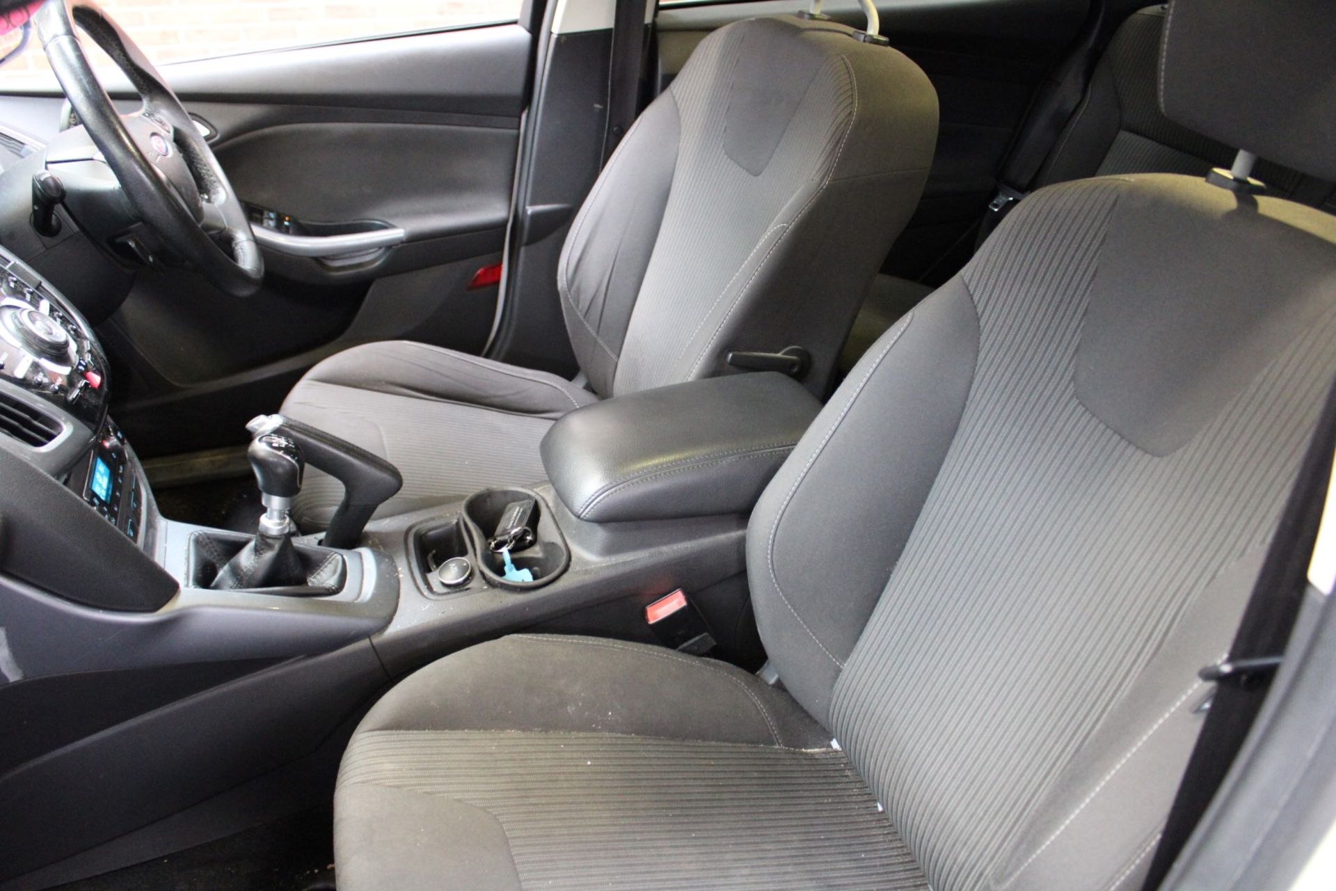 13 13 Ford Focus Titanium TDCI - Image 12 of 33