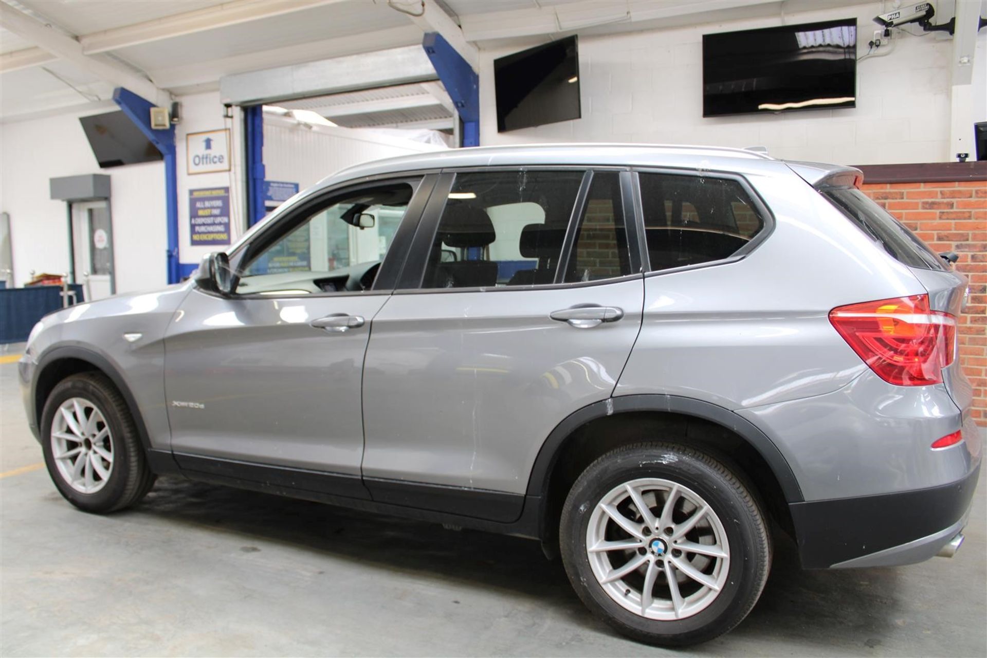 14 14 BMW X3 XDrive 30D SE - Image 34 of 35