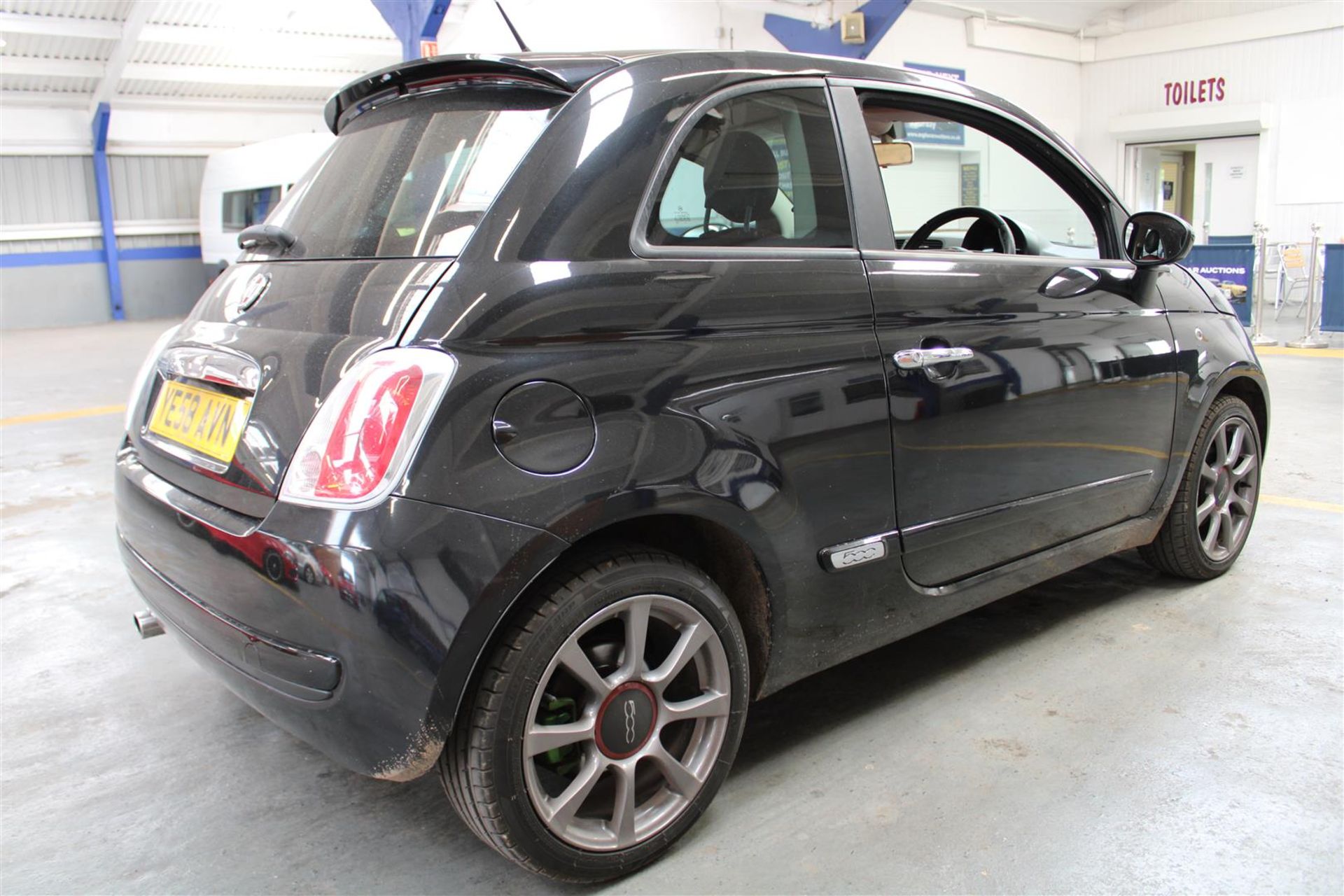 58 08 Fiat 500 Sport RHD - Image 24 of 30