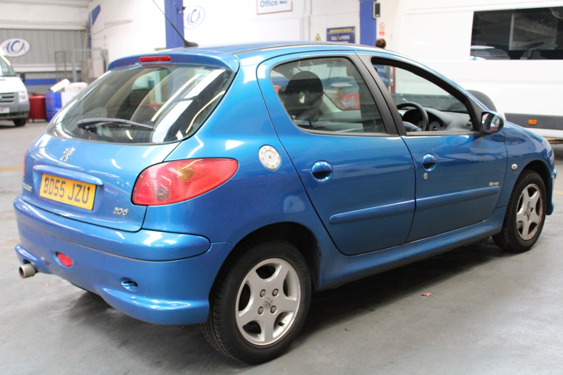 55 05 Peugeot 206 Verve - Image 24 of 32