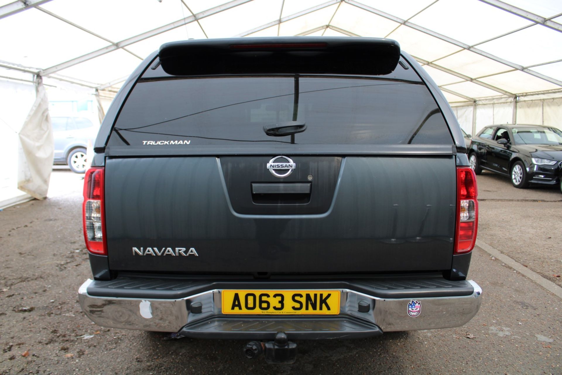 63 13 Nissan Navara Tekna DCI Auto - Image 40 of 42