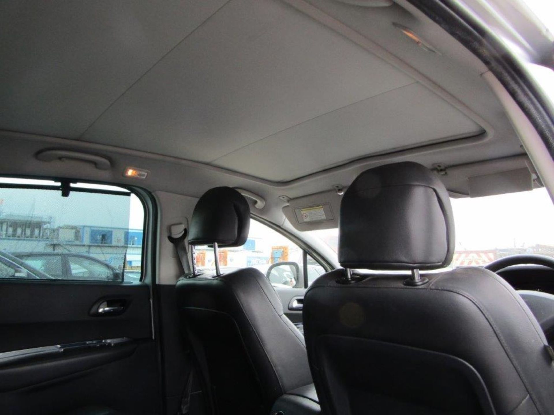 59 09 Peugeot 3008 Exclusive HDI - Image 12 of 24