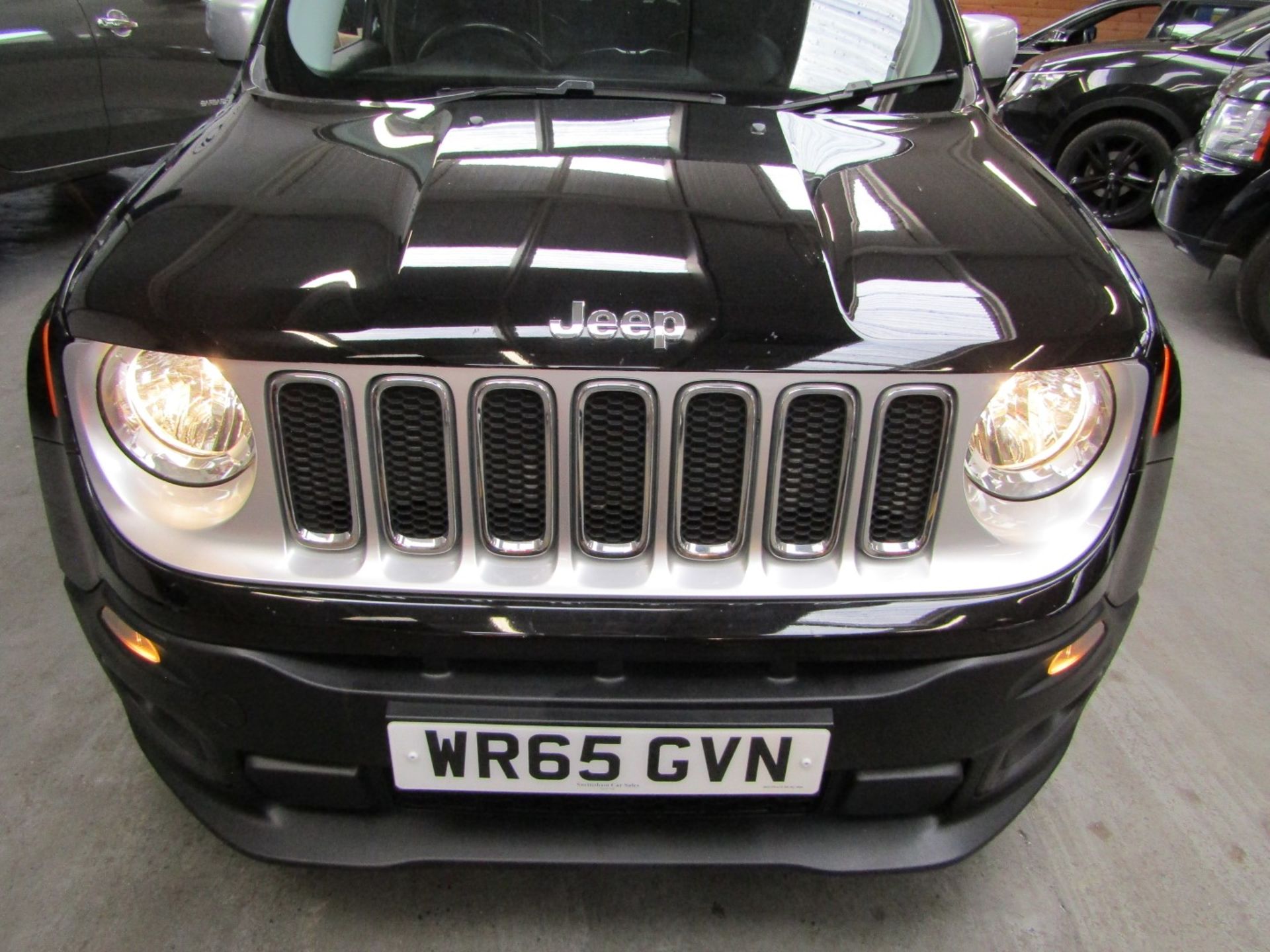 65 15 Jeep Renegade Ltd M-Jet - Image 2 of 25