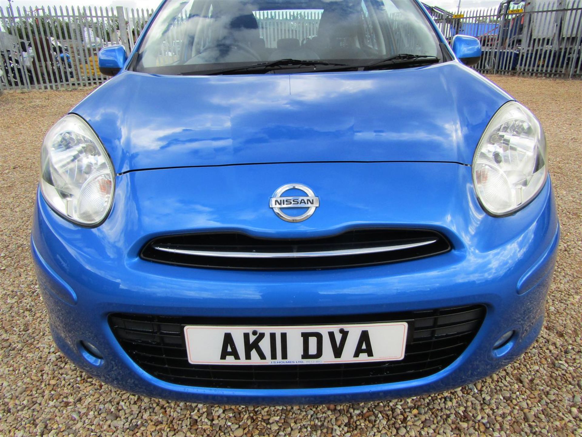 11 11 Nissan Micra Acenta - Image 2 of 33