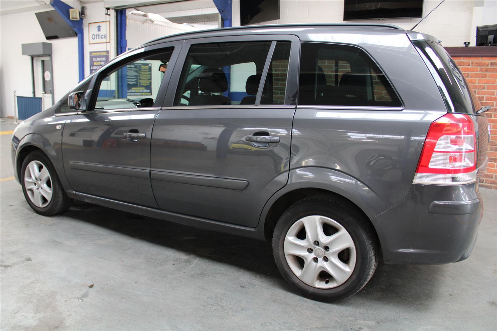 11 11 Vauxhall Zafira Exc CDTI - Image 33 of 34