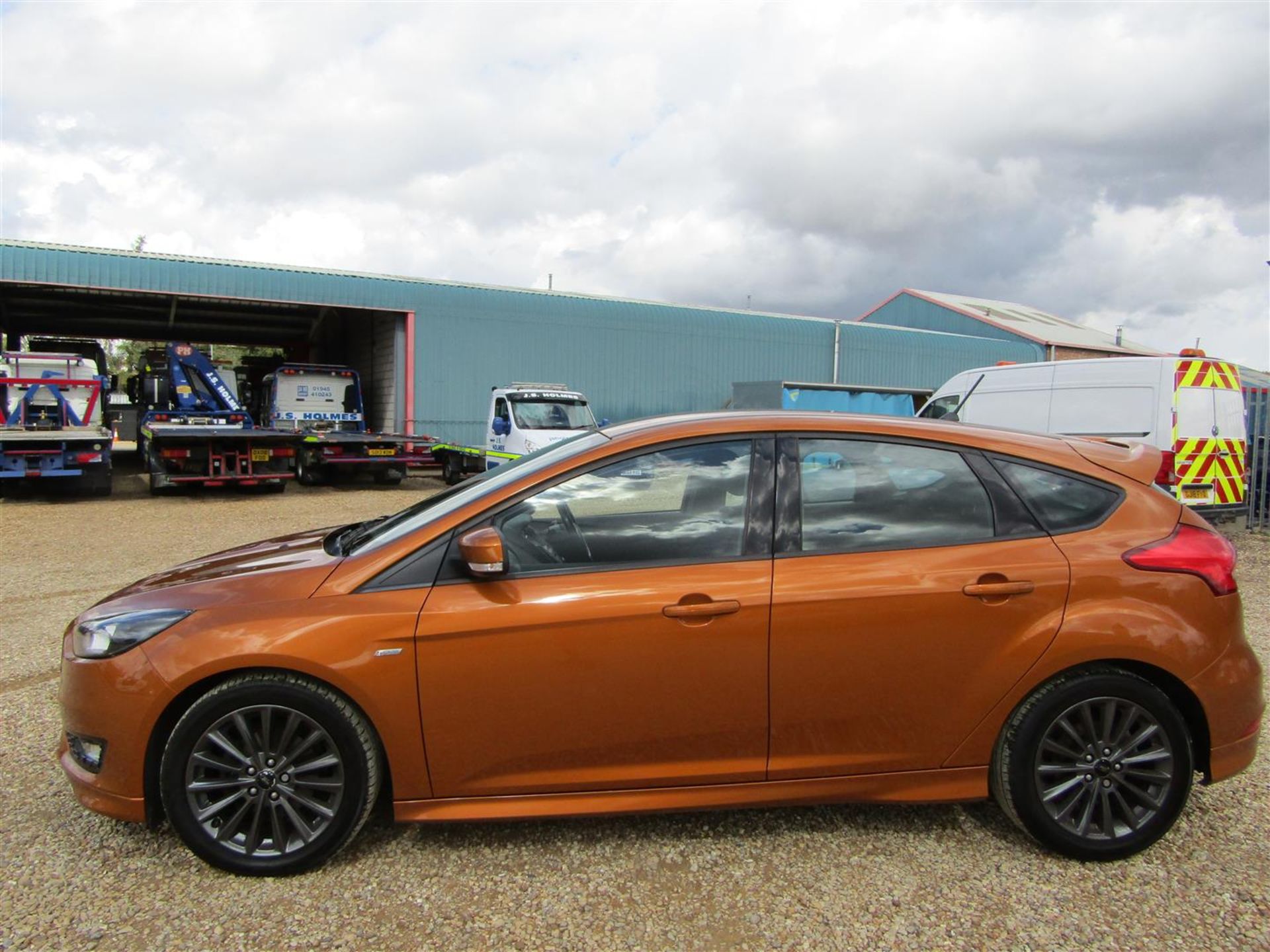 17 17 Ford Focus ST-Line TDCI - Image 31 of 31