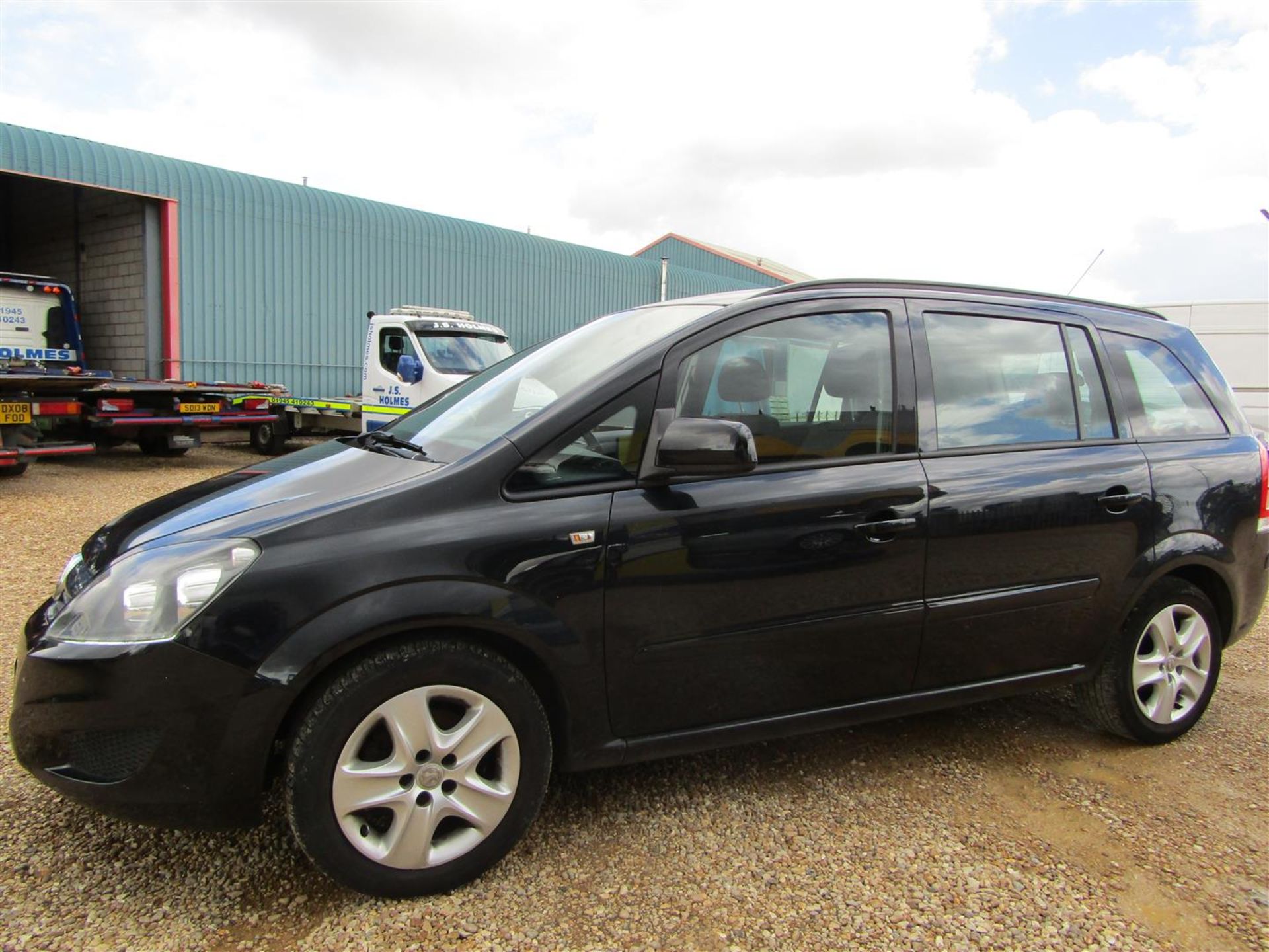 13 13 Vauxhall Zafira Exclusiv