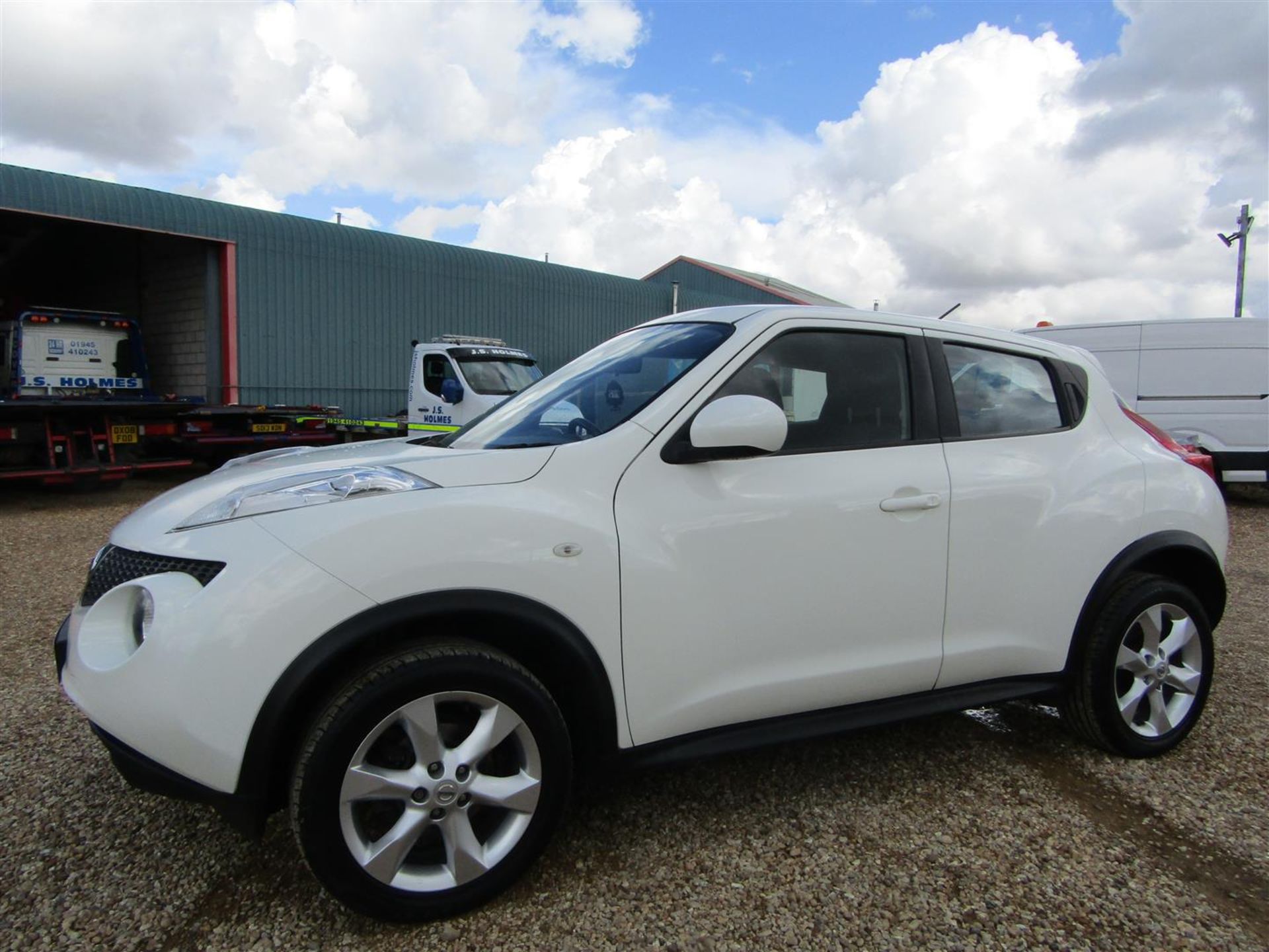 12 12 Nissan Juke Acenta