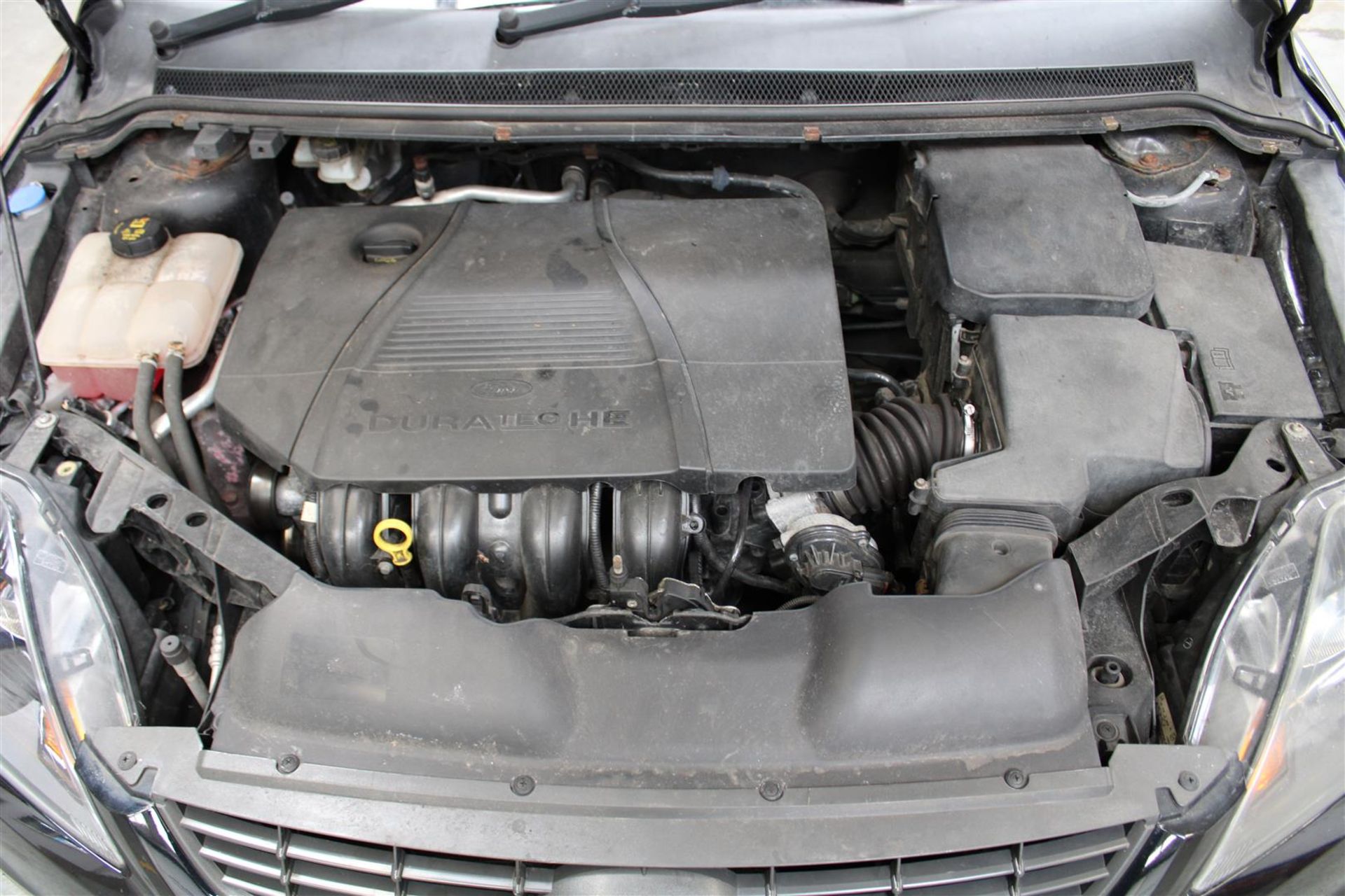 59 10 Ford Focus Zetec 125 - Image 4 of 34