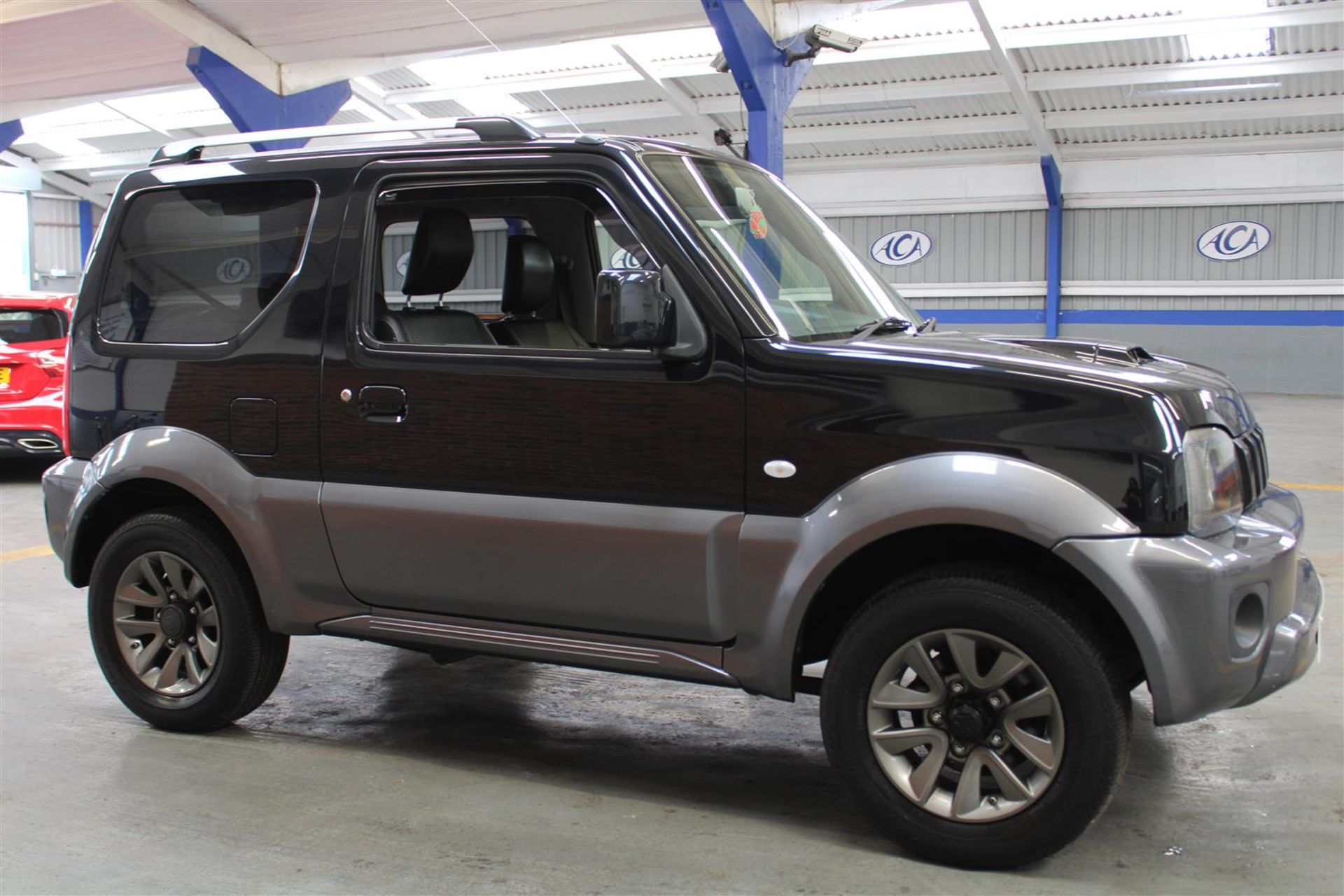 65 15 Suzuki Jimny SZ4 - Image 22 of 30