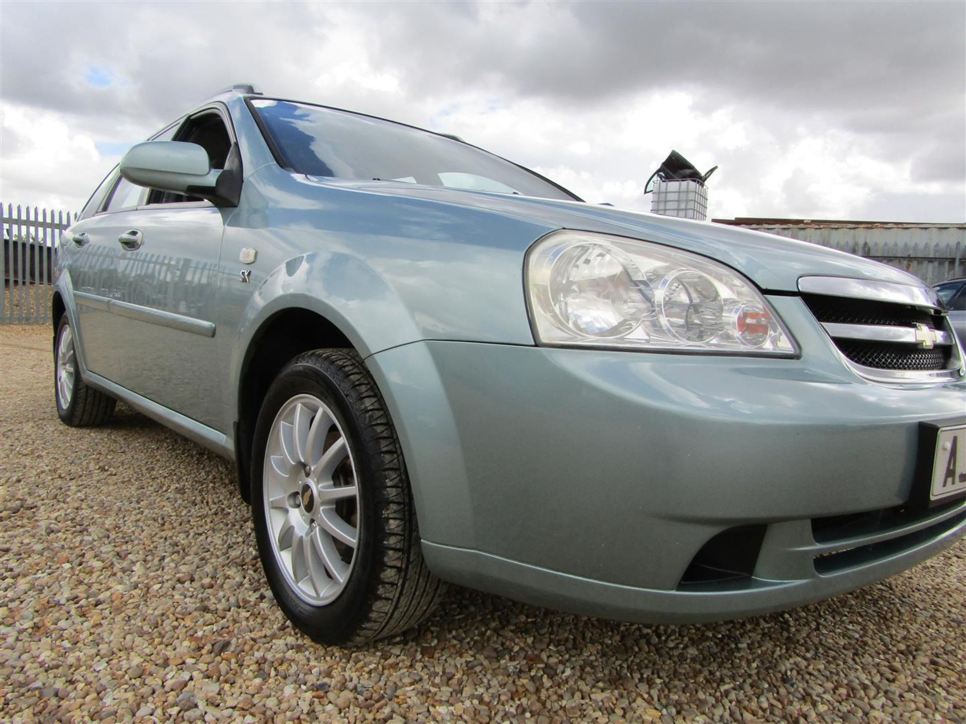 07 07 Chevrolet Lacetti SX - Image 3 of 27