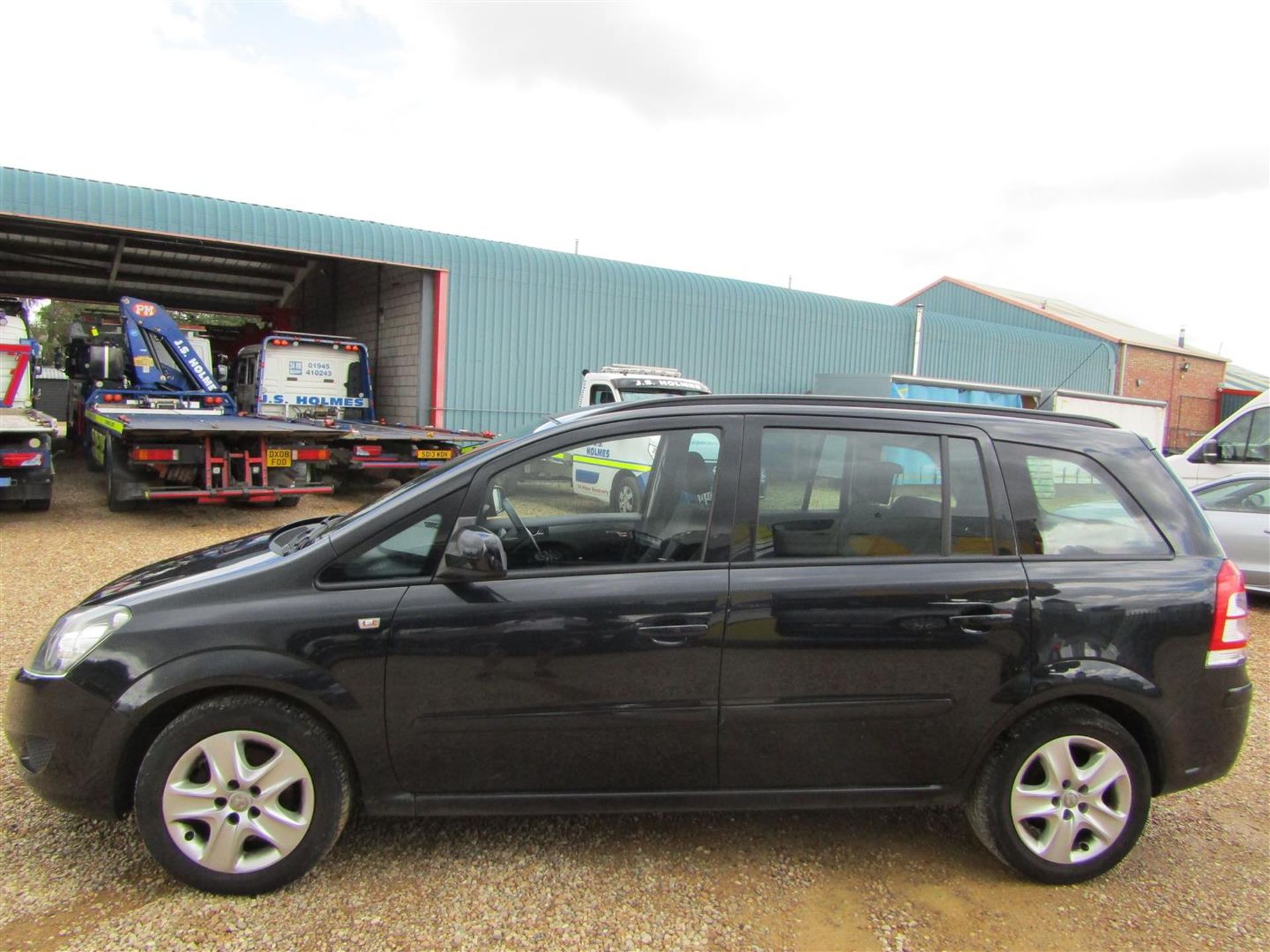 13 13 Vauxhall Zafira Exclusiv - Image 26 of 26