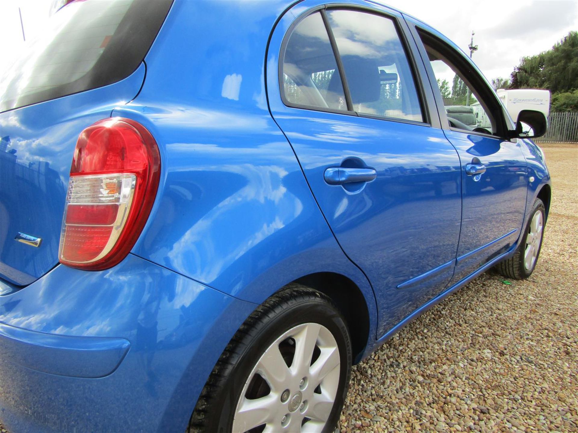 11 11 Nissan Micra Acenta - Image 11 of 33