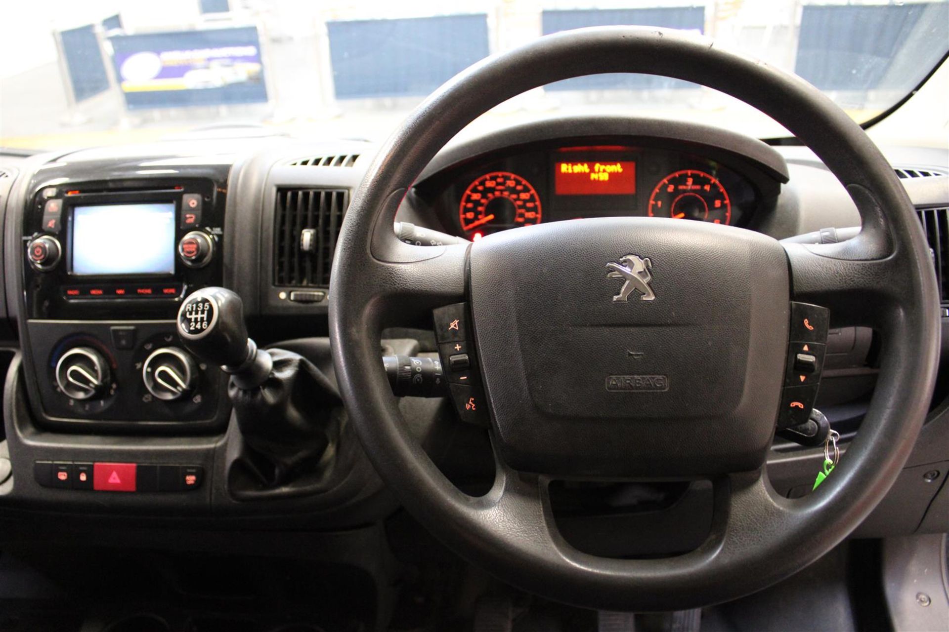 17 17 Peugeot Boxer 435 Pro L4H2 - Image 14 of 35