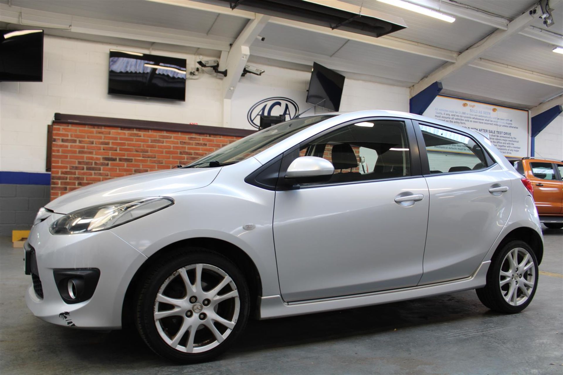 09 09 Mazda 2 Sport