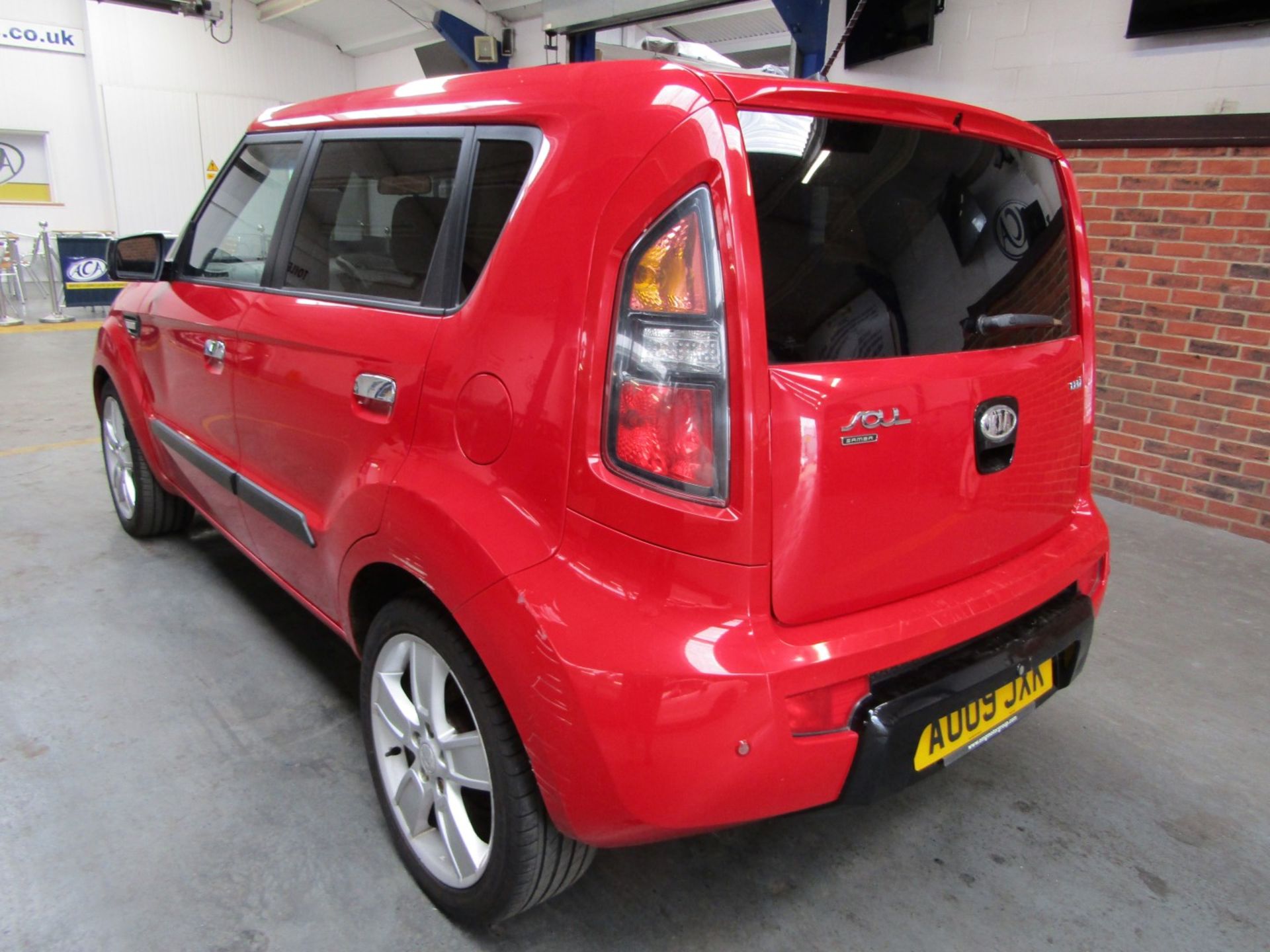 09 09 Kia Soul Samba CRDI - Image 6 of 29