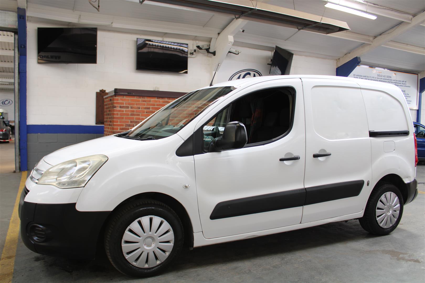 59 09 Citroen Berlingo 625 LX HDI 75