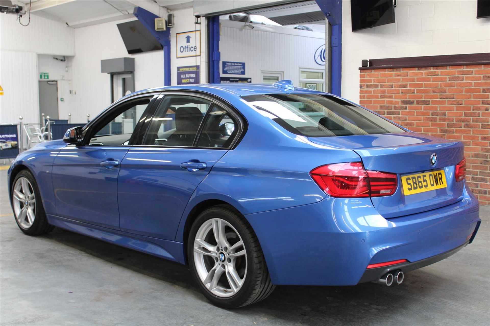 65 15 BMW 320D M Sport - Image 34 of 35