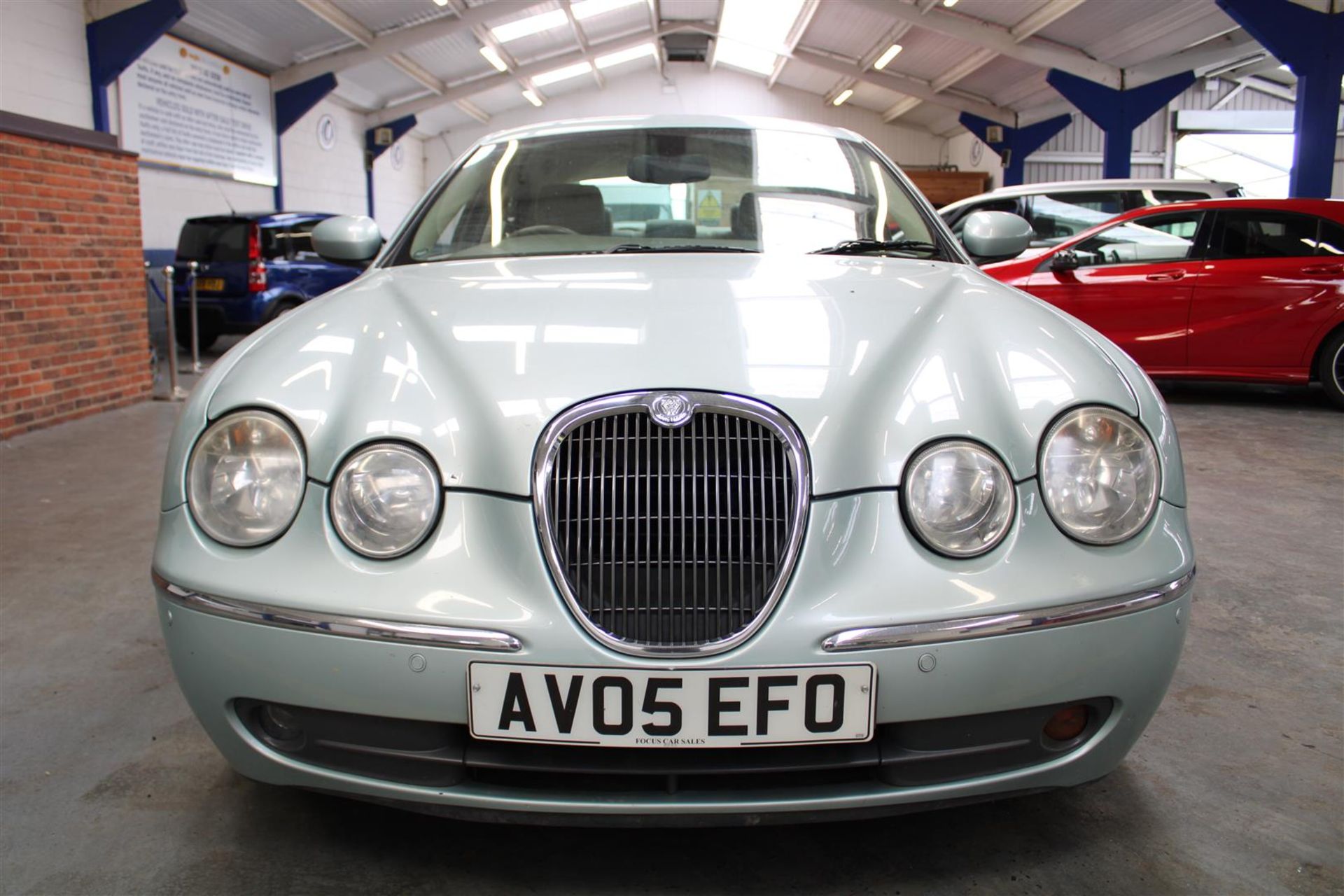 05 05 Jaguar S-Type SE Diesel Auto - Image 2 of 31