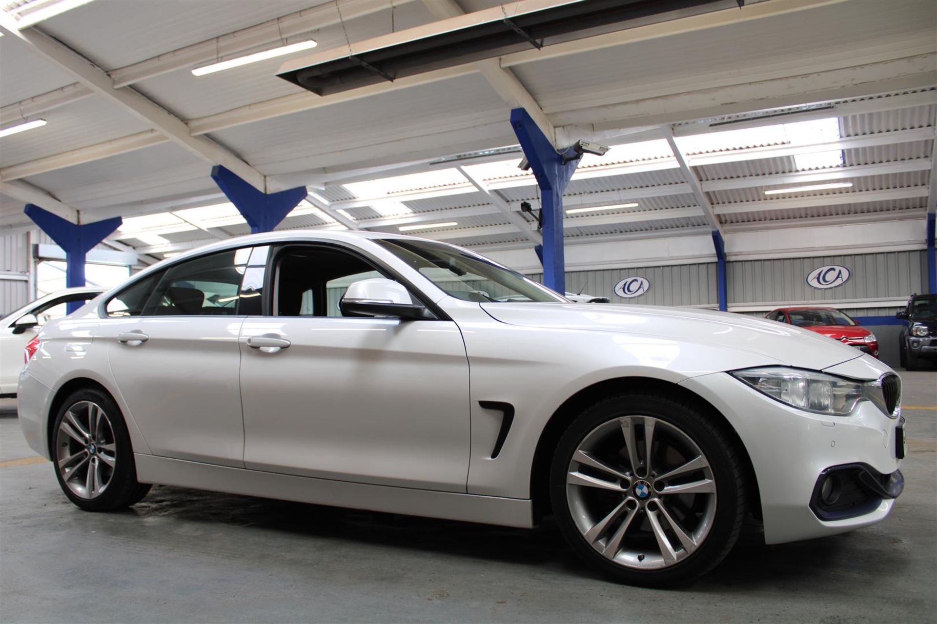 14 14 BMW 420D Gran Coupe Sport - Image 11 of 33