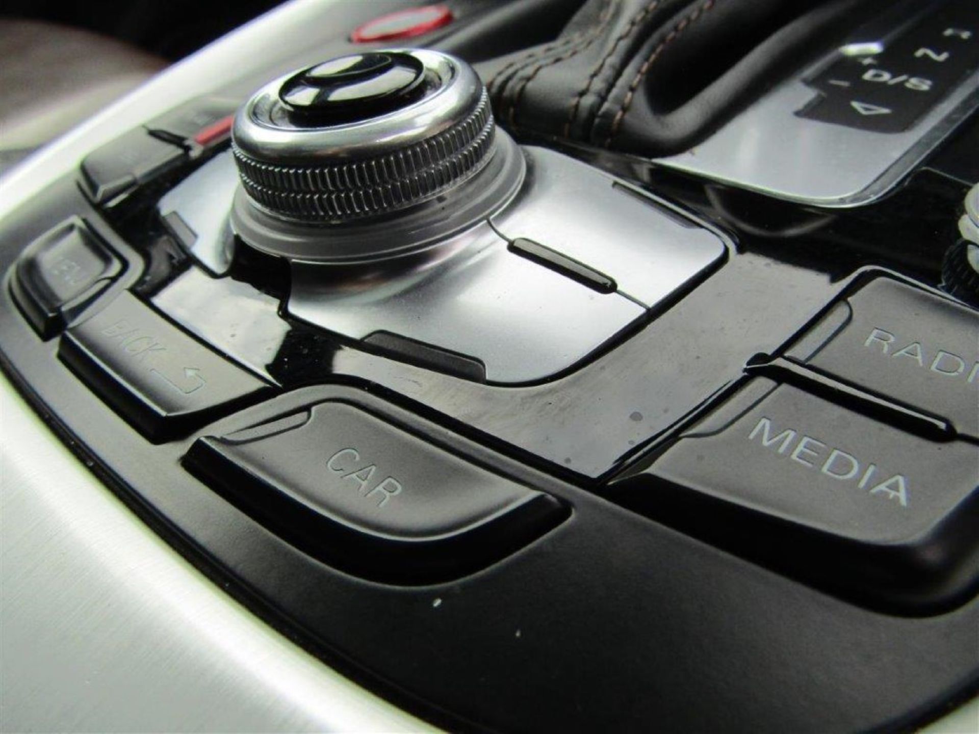 14 14 Audi SQ5 TDI Quattro Auto - Image 3 of 28