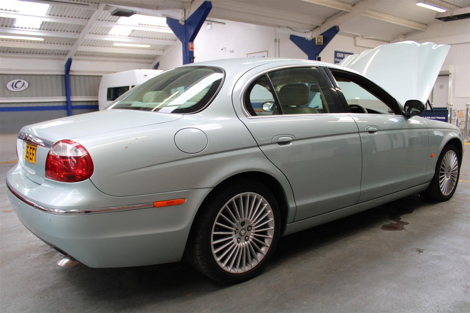 05 05 Jaguar S-Type SE Diesel Auto - Image 25 of 31