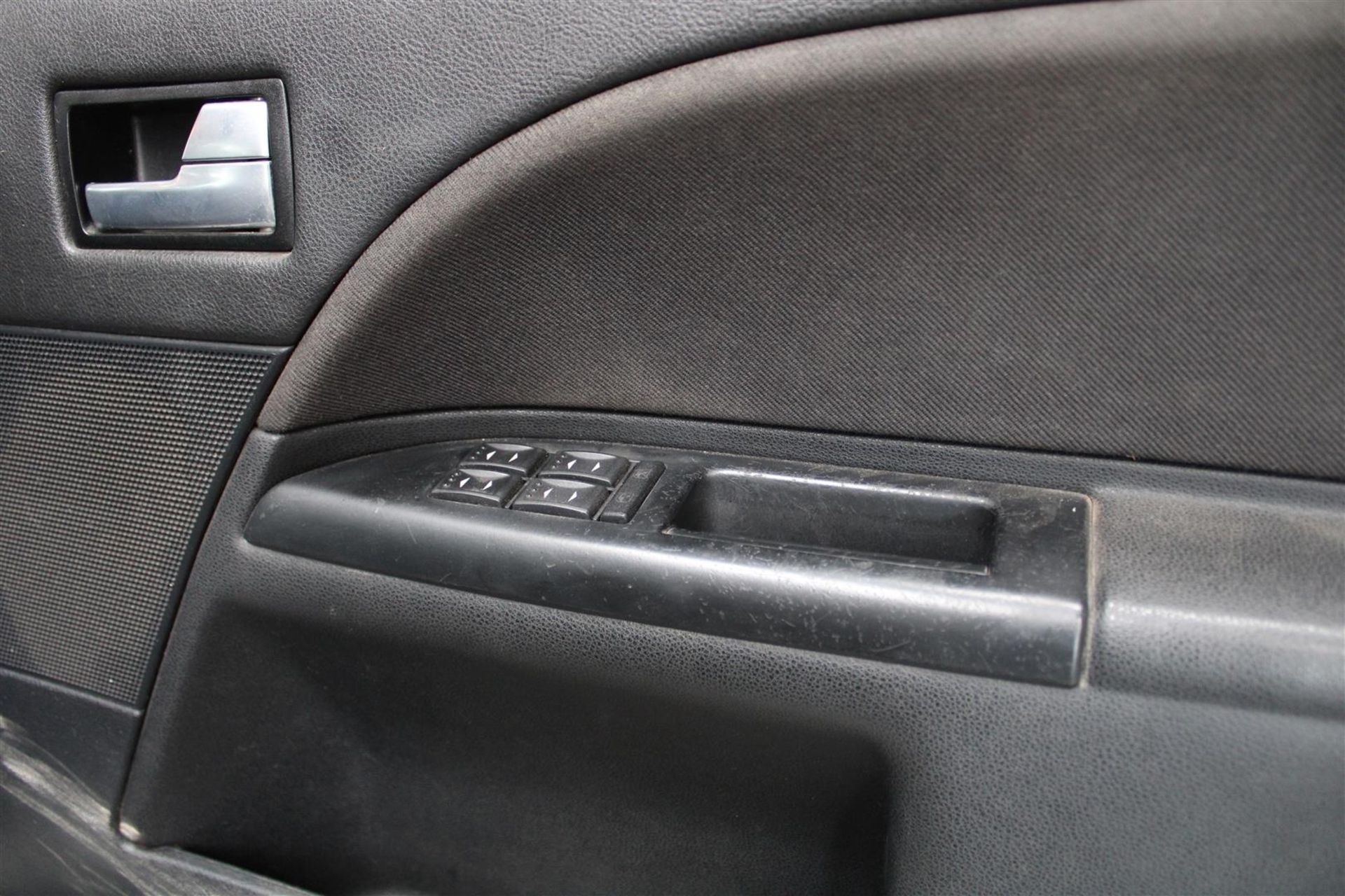 54 04 Ford Mondeo Zetec - Image 19 of 31