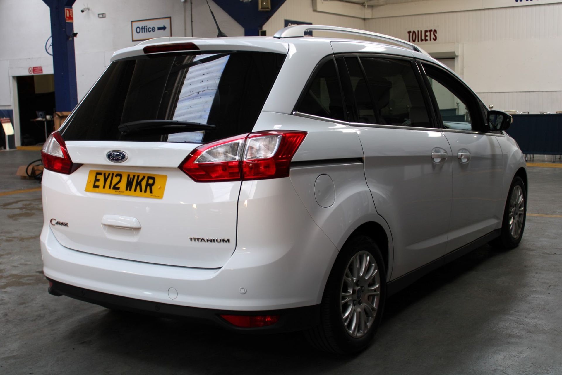 12 12 Ford Grand C-Max Titanium - Image 25 of 30